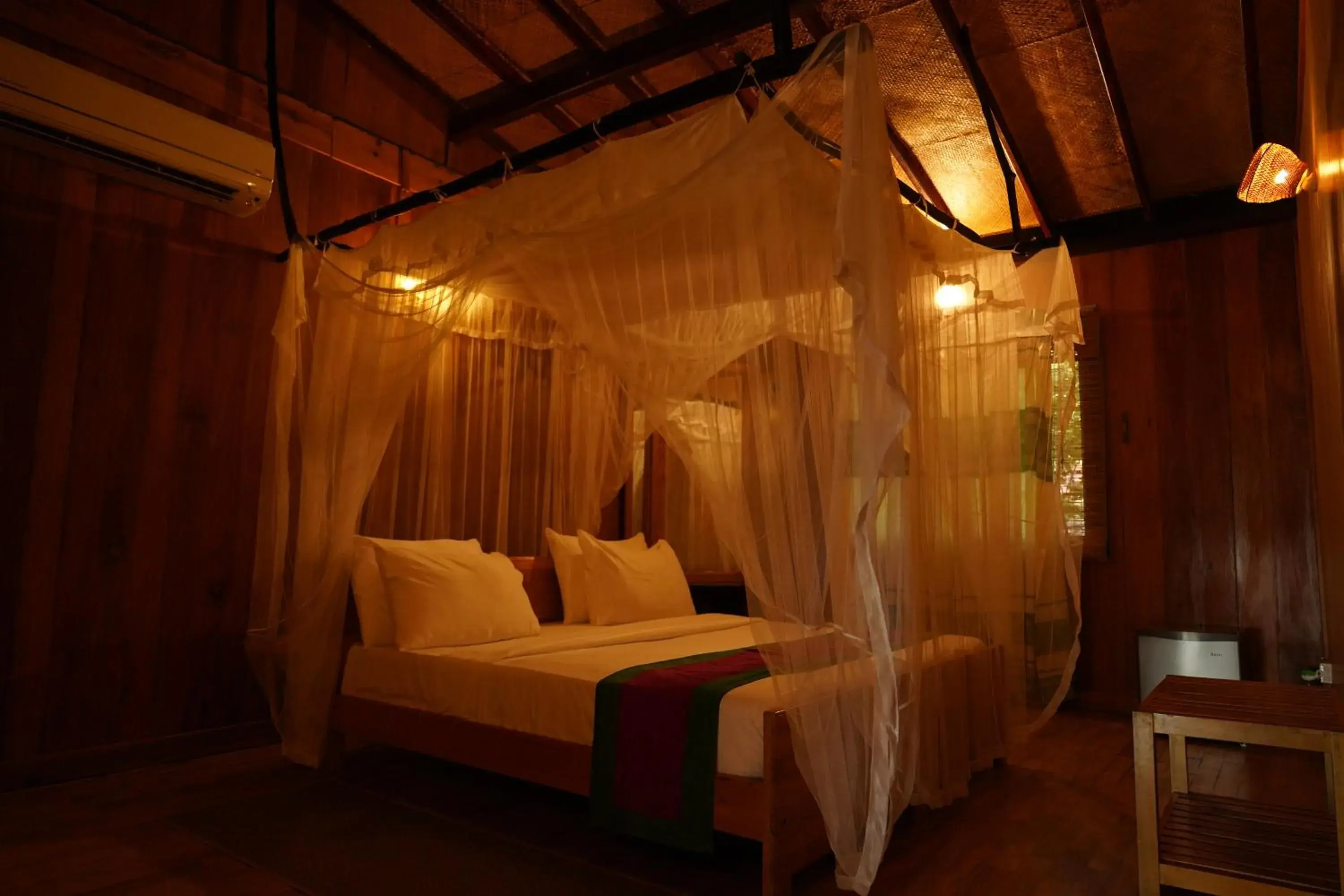 Bedroom, Bed in Lake Resort Bolgoda Bedroom, Bed in Lake Resort Bolgoda