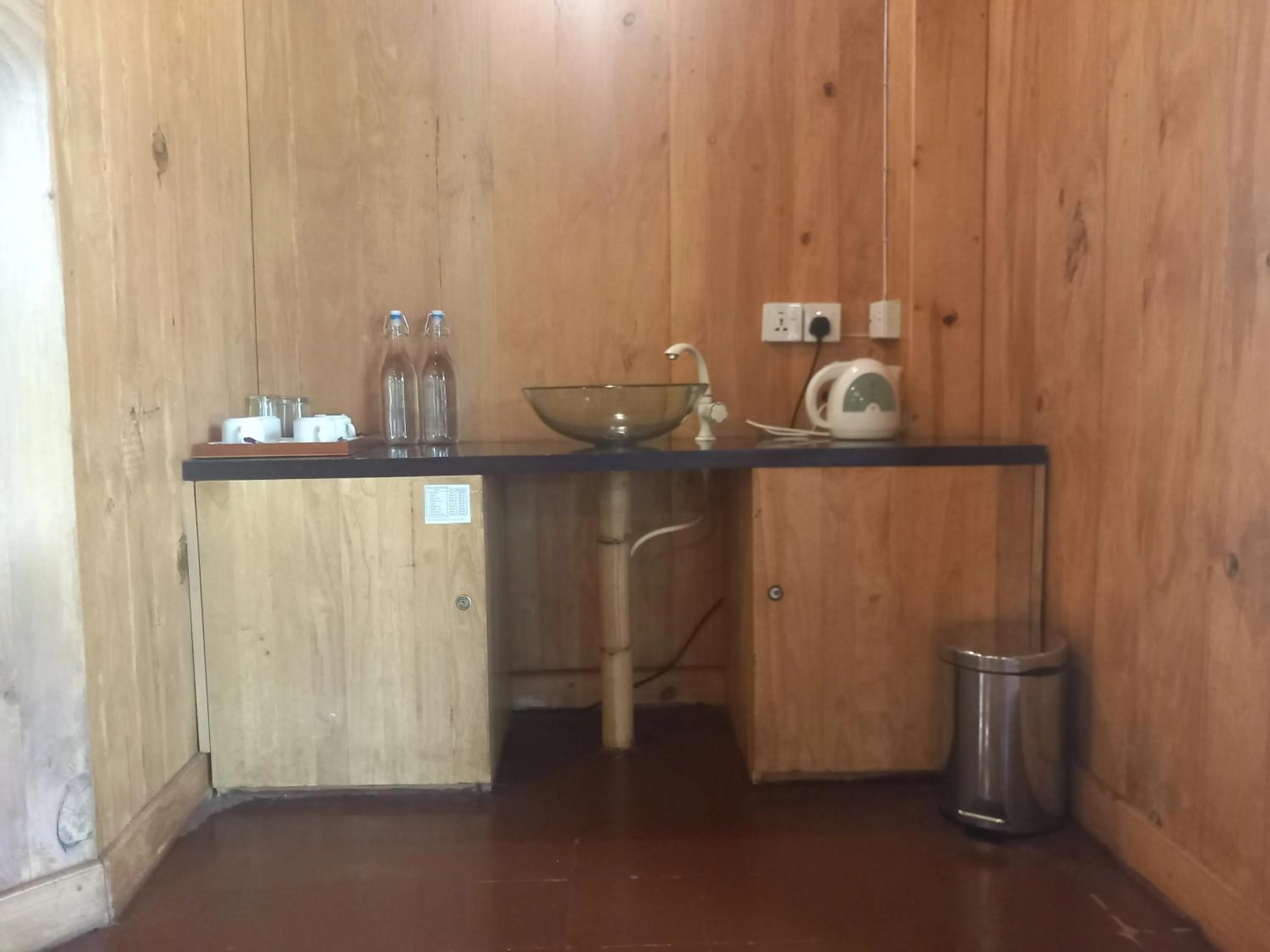 Coffee/tea facilities in Lake Resort Bolgoda