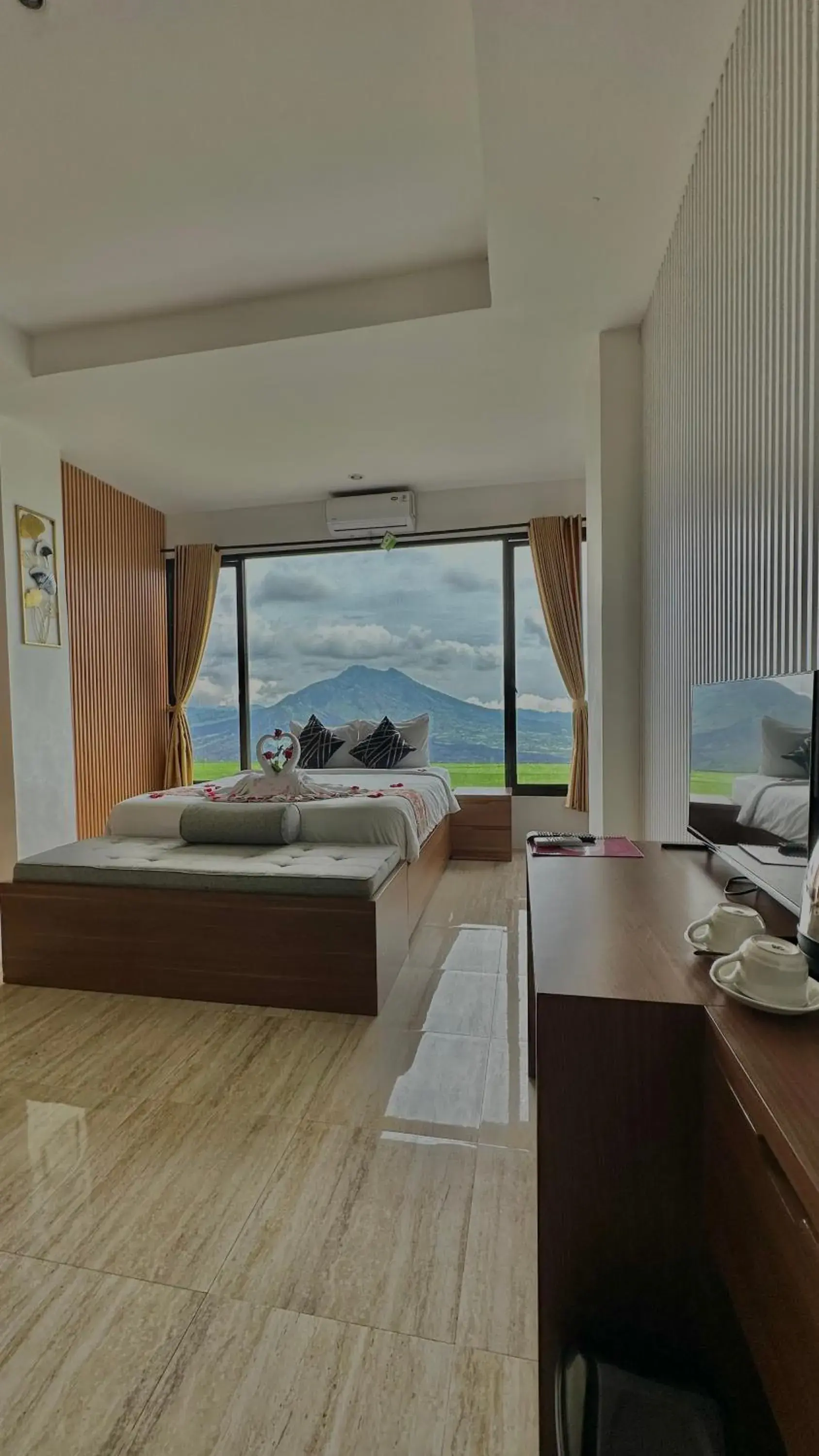 Devanora Hotel & Resto Devanora Hotel & Resto