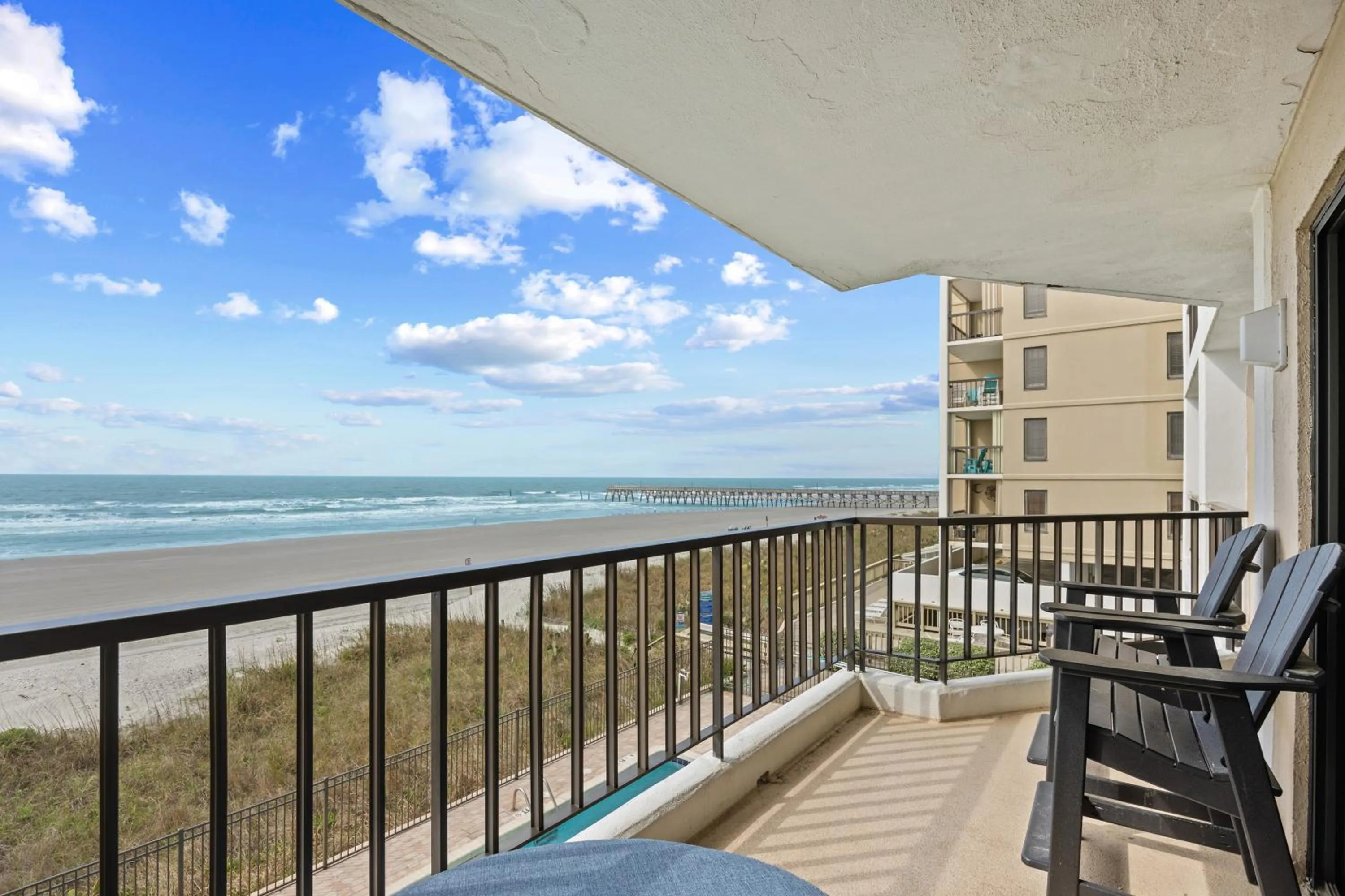 Patio in Direct Ocean Front 3BR 3BA Beach Front