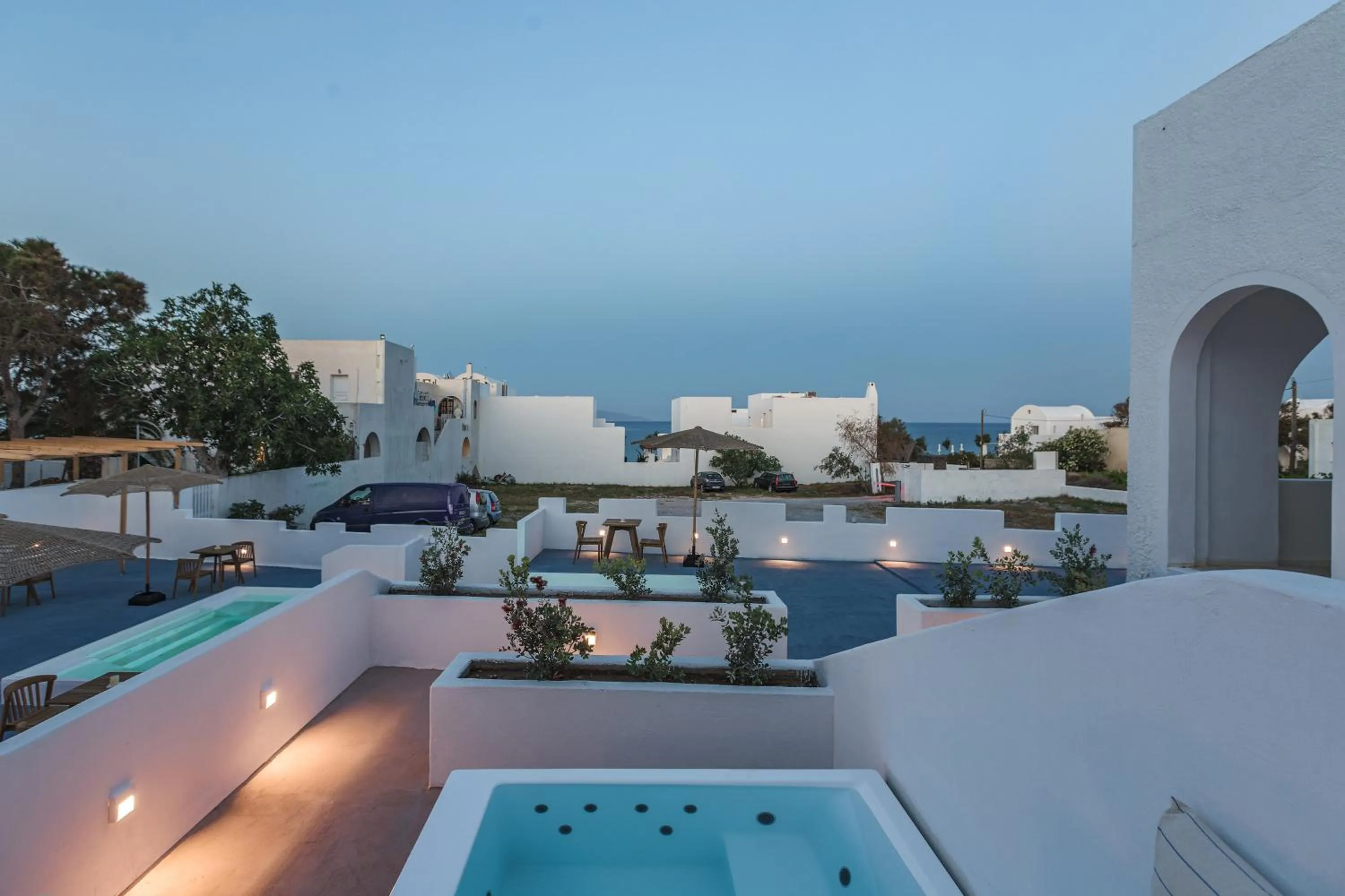 Hot Tub in VOCA HOTEL & SUITES