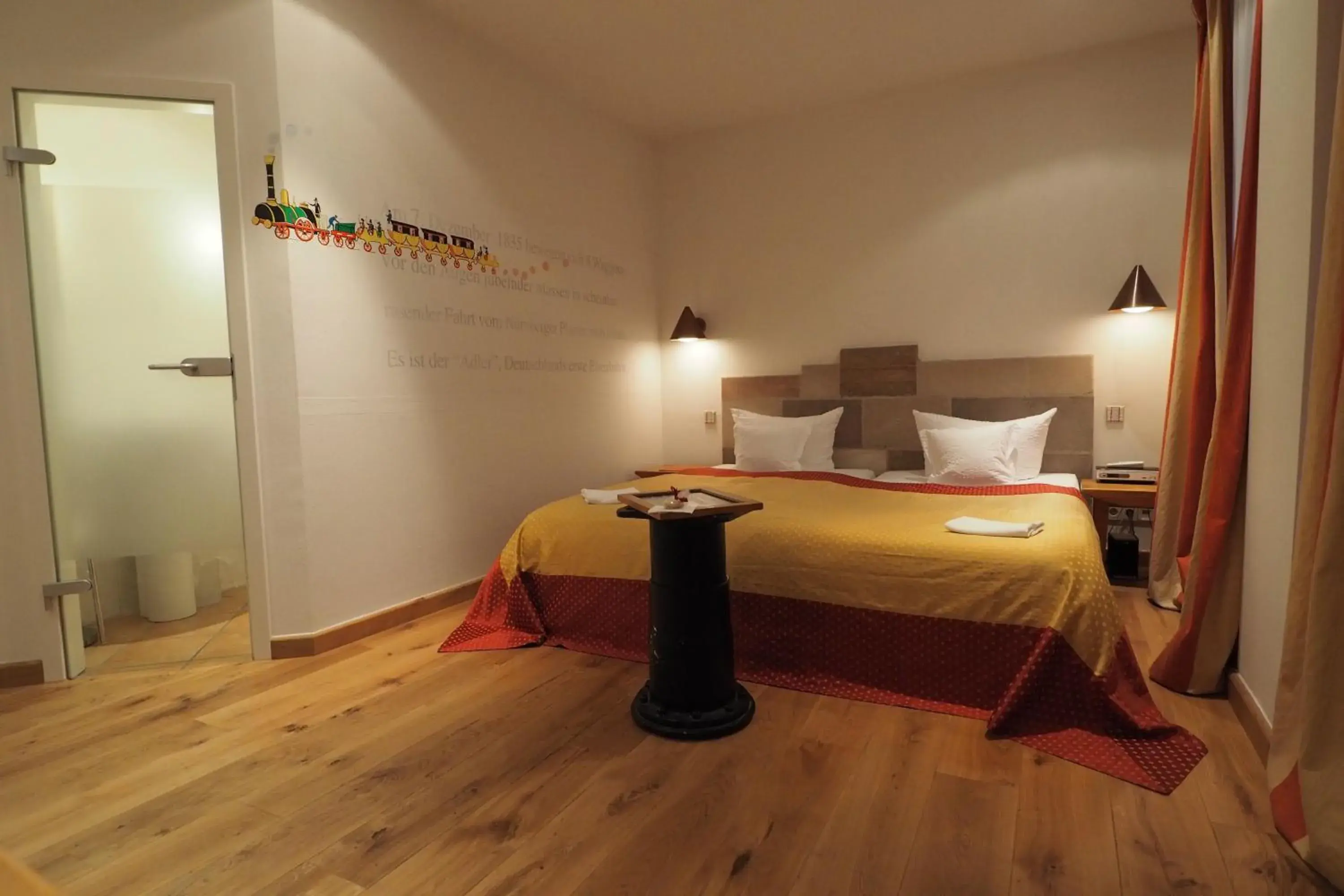 Photo of the whole room, Bed in Hotel Drei Raben