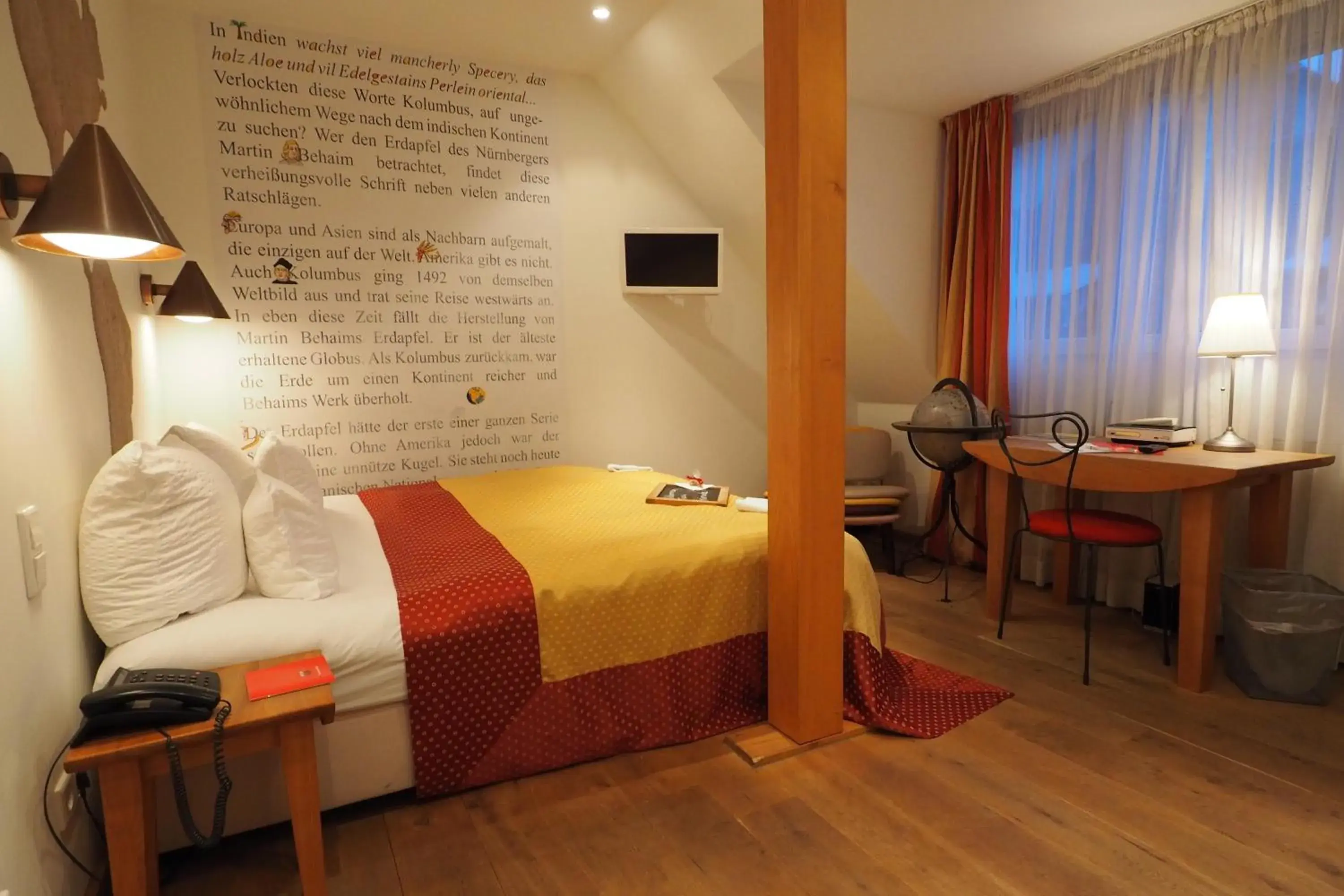 Photo of the whole room, Room Photo in Hotel Drei Raben