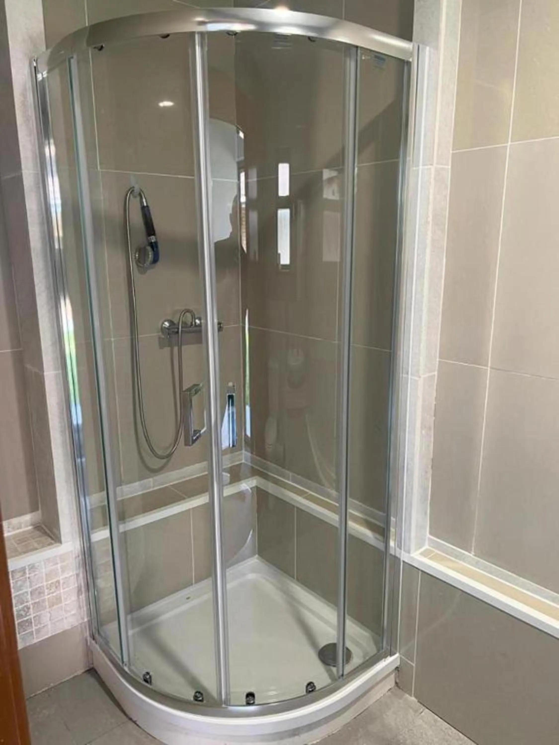 Bathroom in Stay Inn Express, Cambridge