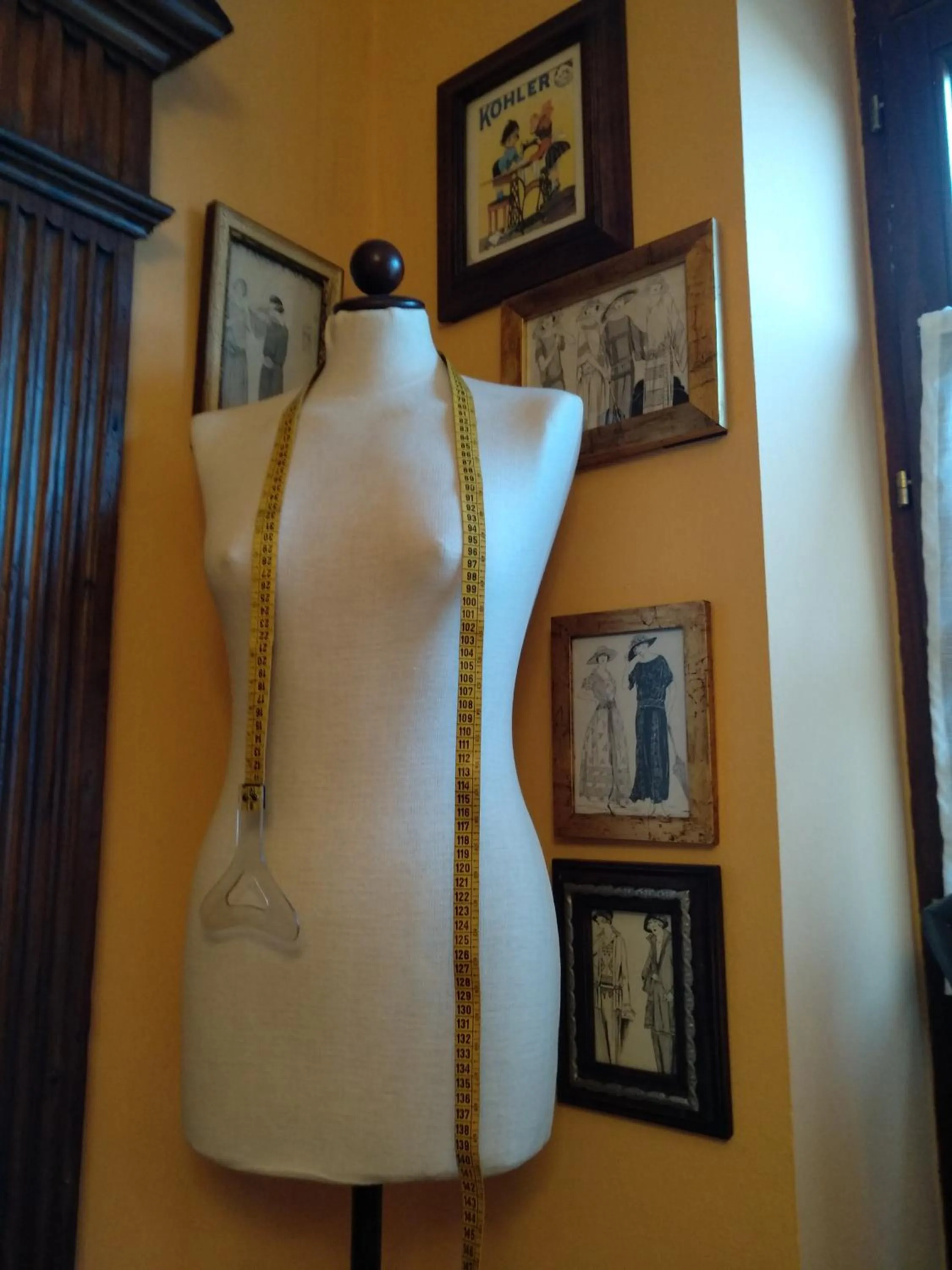 Decorative detail in Hotel Casa Vieja del Sastre