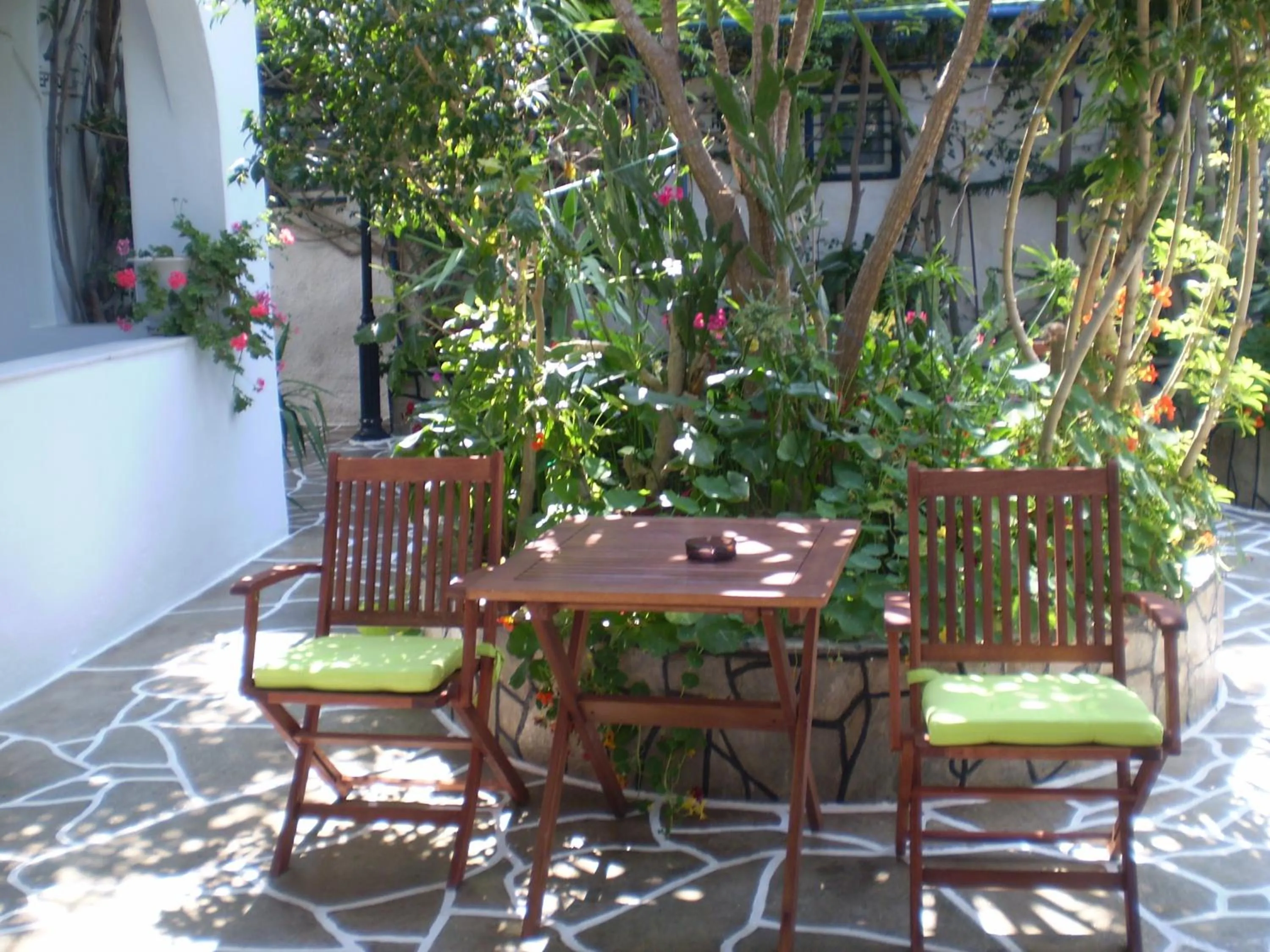 Garden in Galini Pension