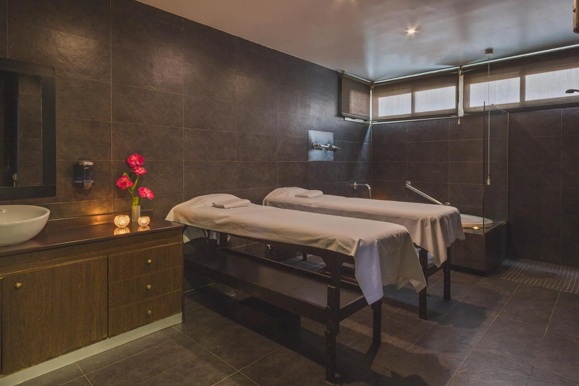 Massage in Hotel Balneario Playa de Comarruga