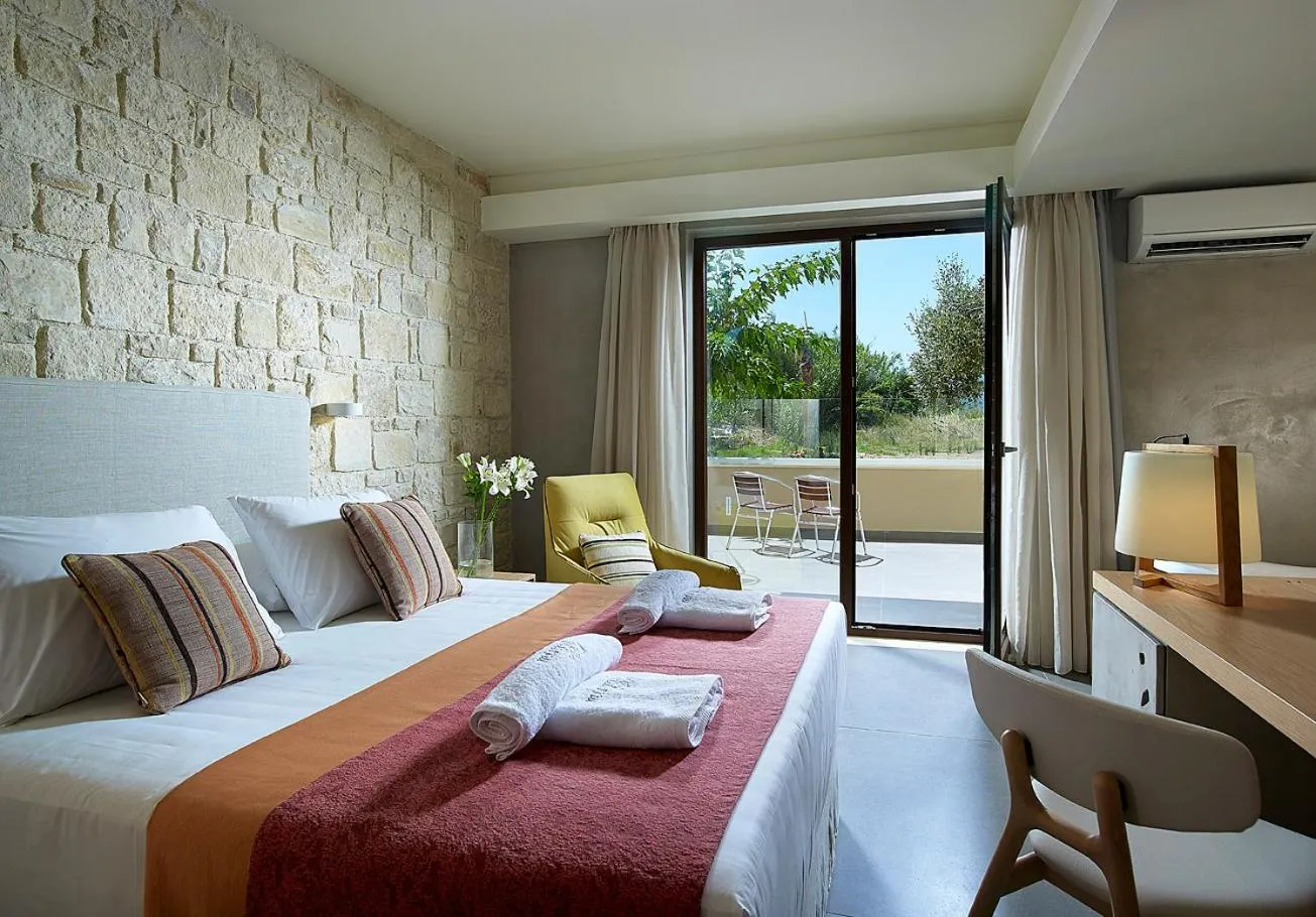 Photo of the whole room, Bed in Mistral Hotel - For Solo Travelers