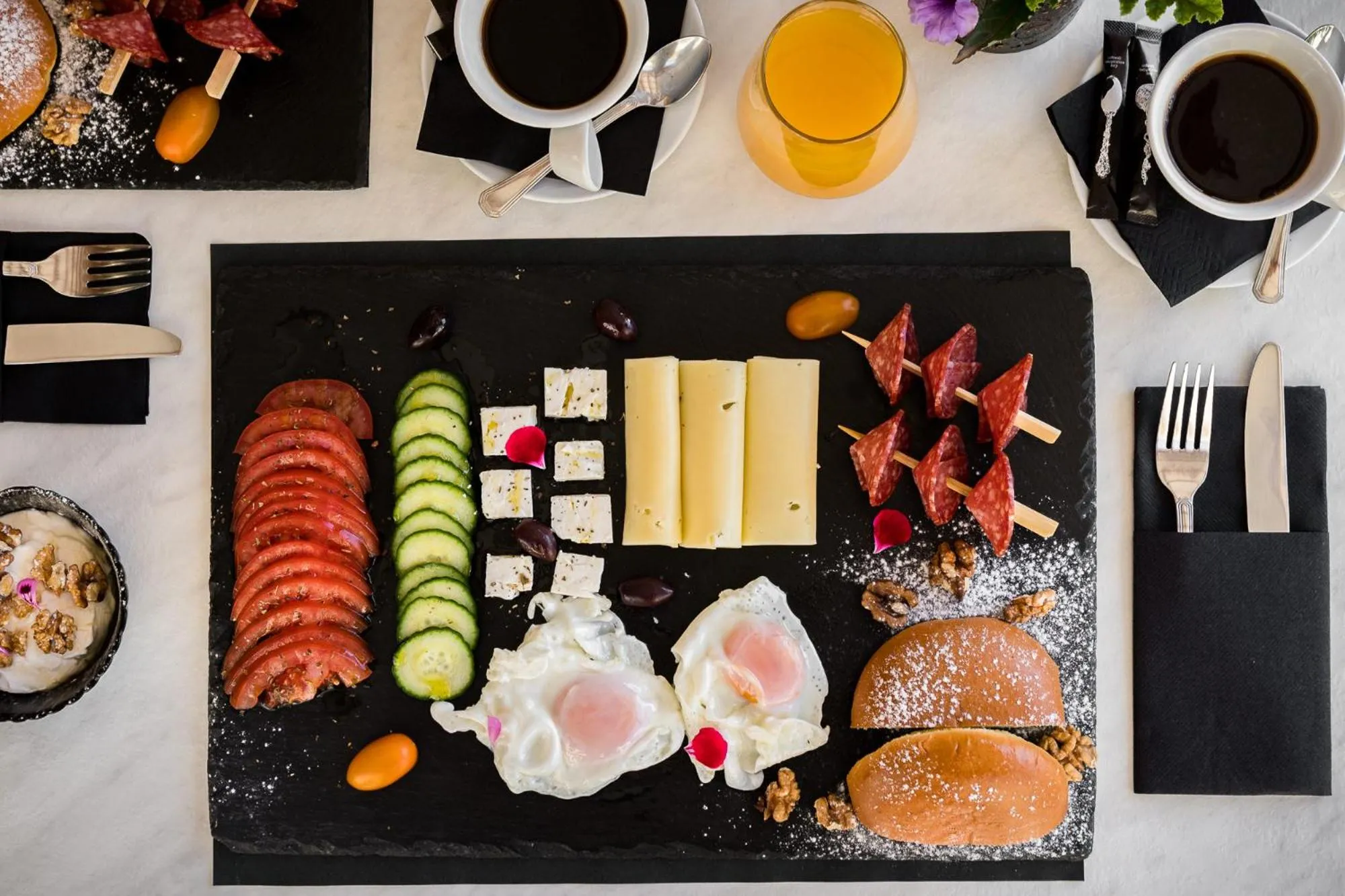 Breakfast in Konstantina Apartments