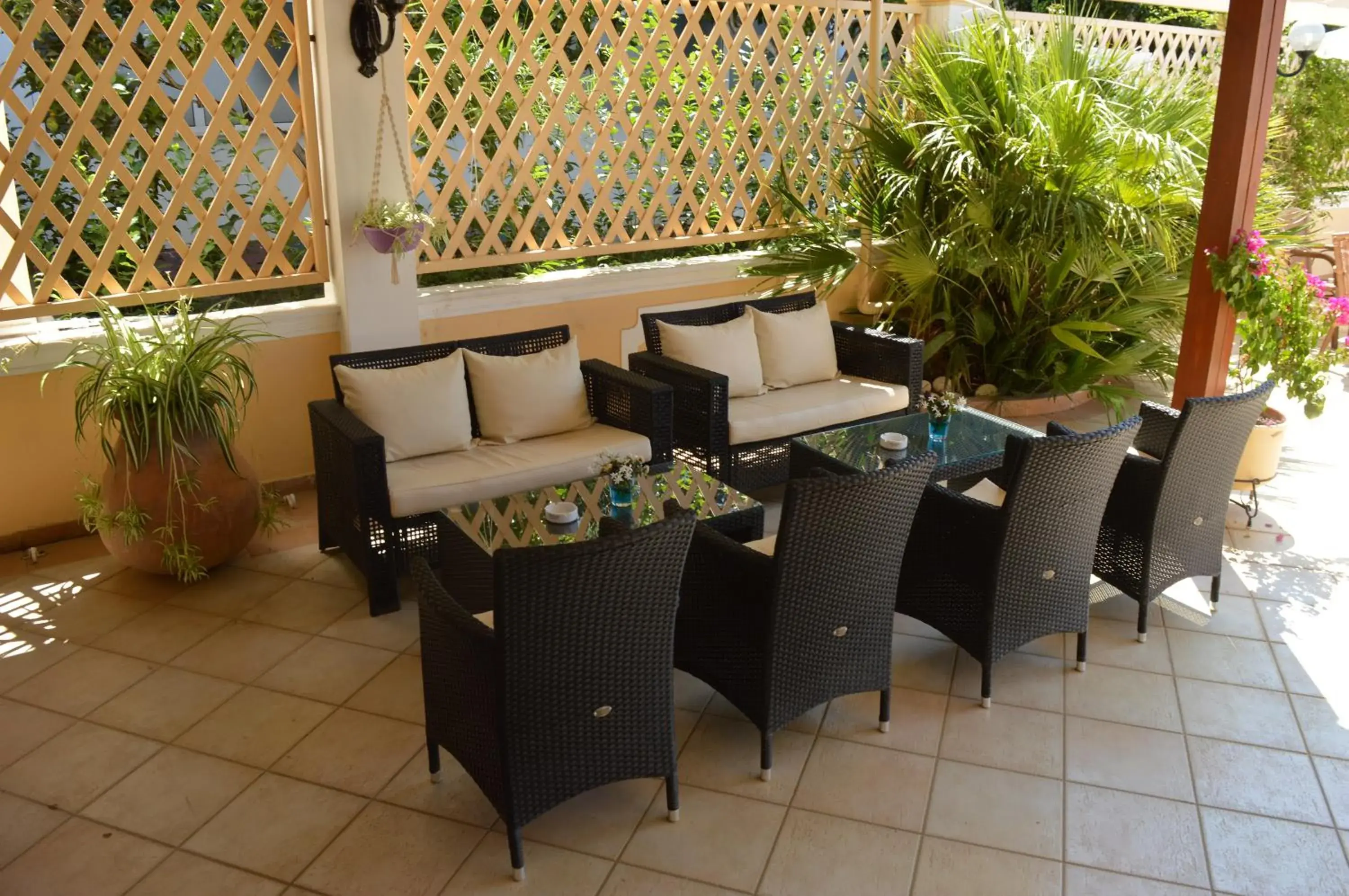 Lounge or bar in Konstantina Apartments Lounge or bar in Konstantina Apartments