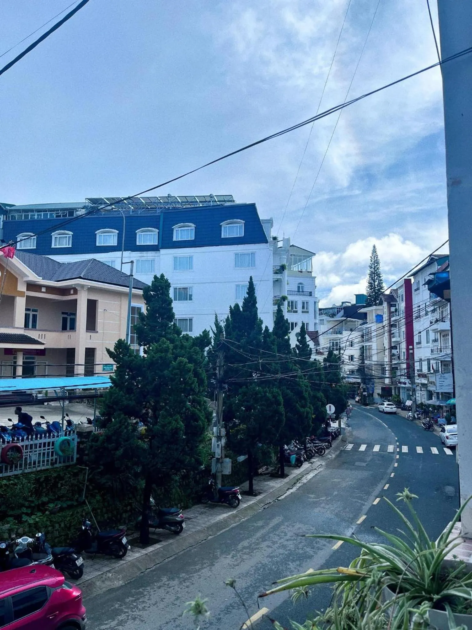 Neighbourhood in Glory Gia Huy Hotel