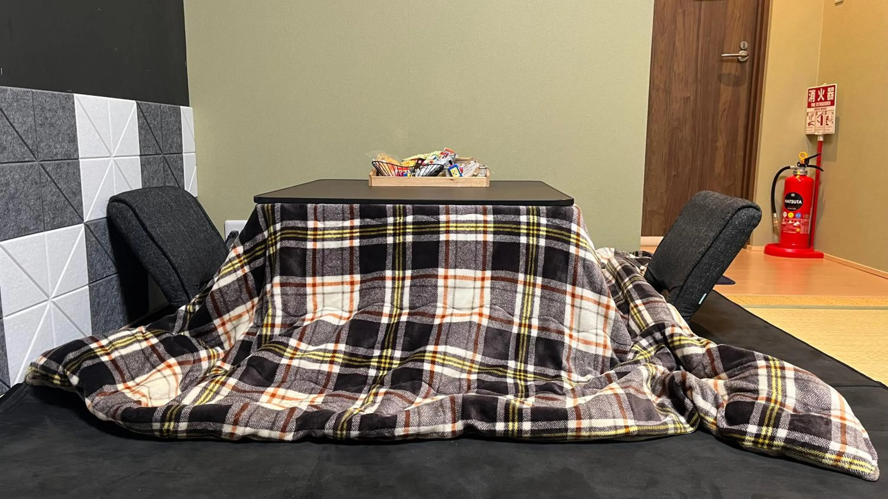 Bed in Wafu Ryokan Uehonmachi