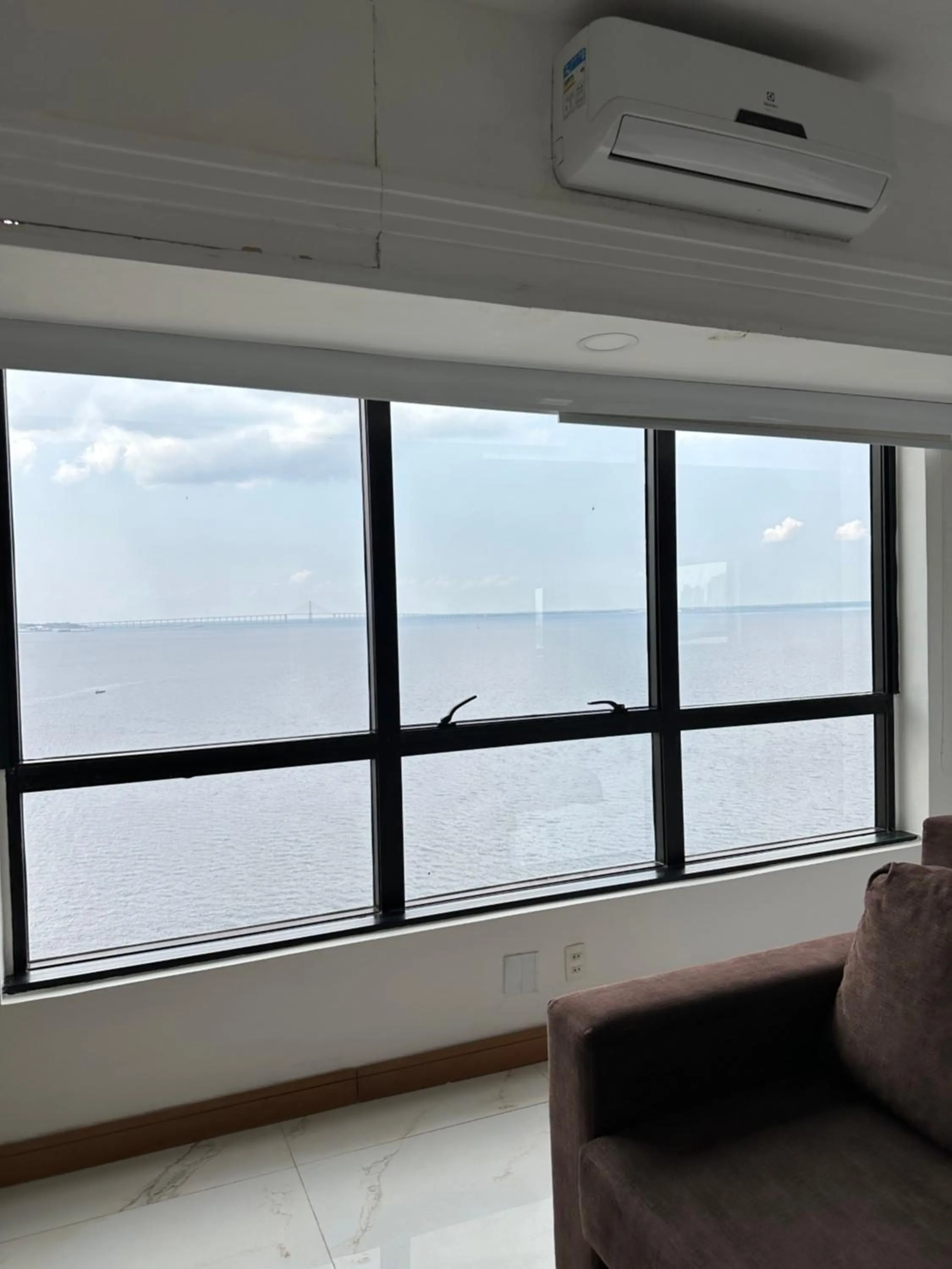 Tropical Executive Hotel N 619