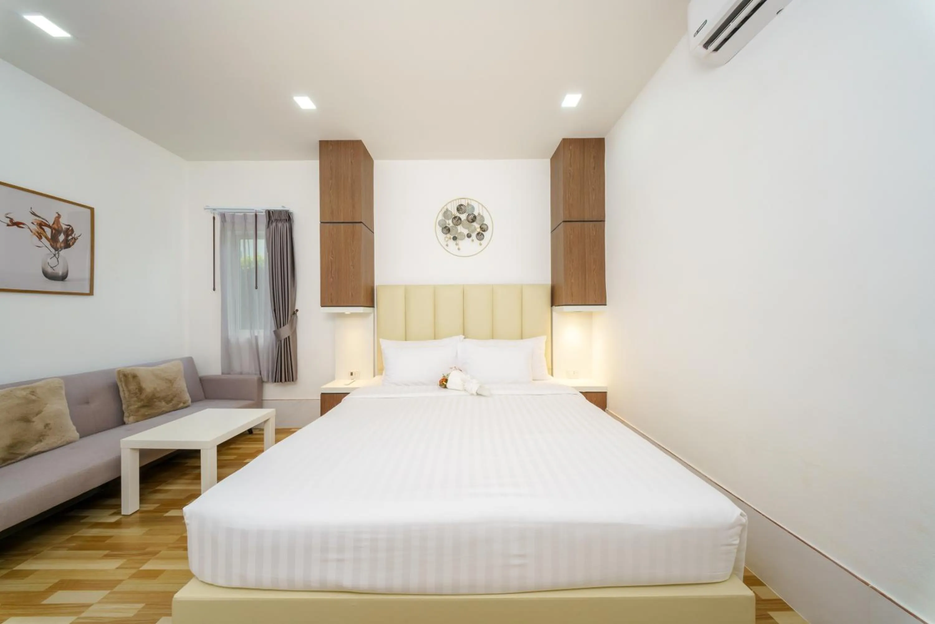 Bedroom, Bed in Lark Pool Villa Aonang Krabi