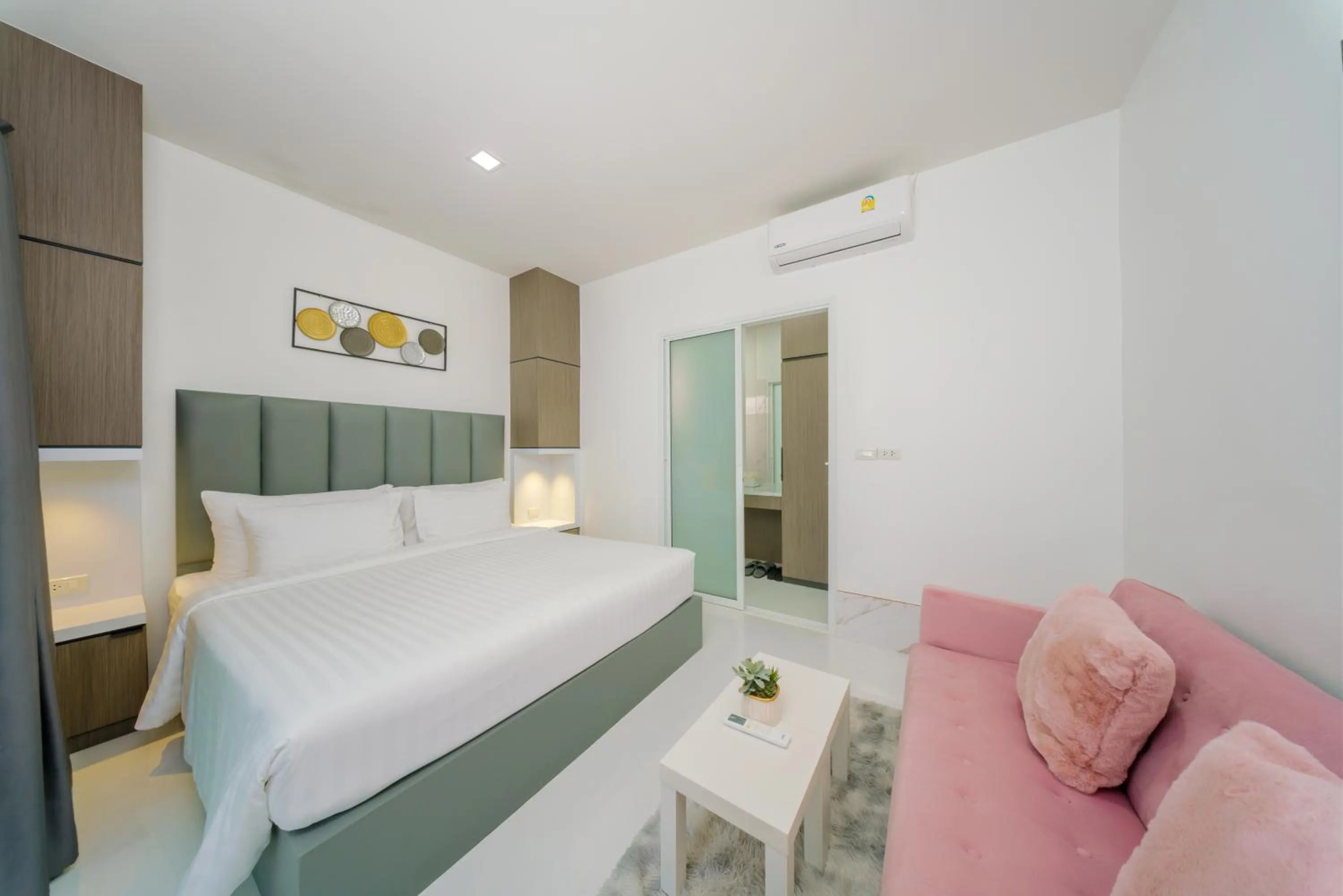 Bedroom, Bed in Lark Pool Villa Aonang Krabi