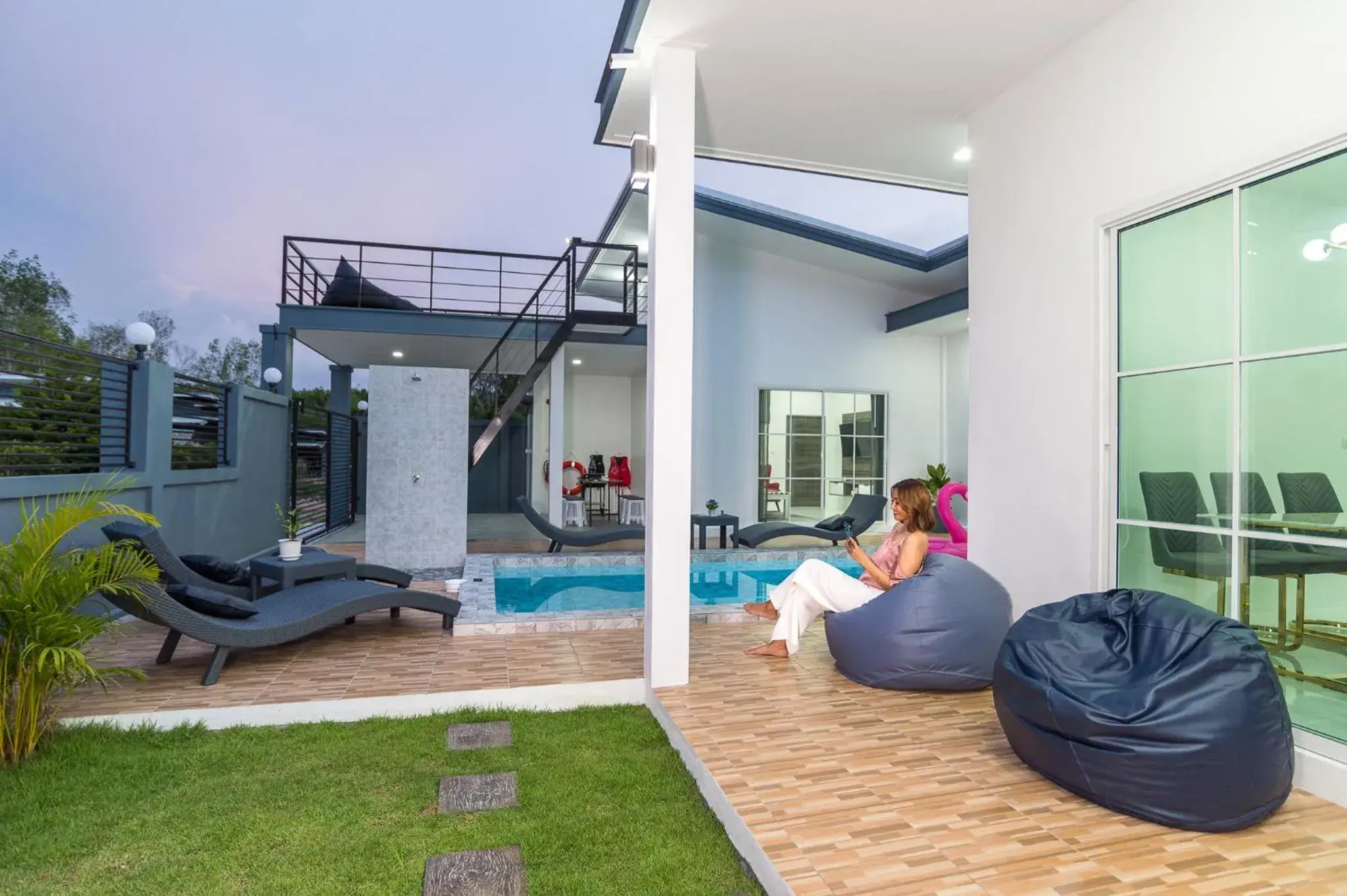 Pool view in Lark Pool Villa Aonang Krabi Pool view in Lark Pool Villa Aonang Krabi