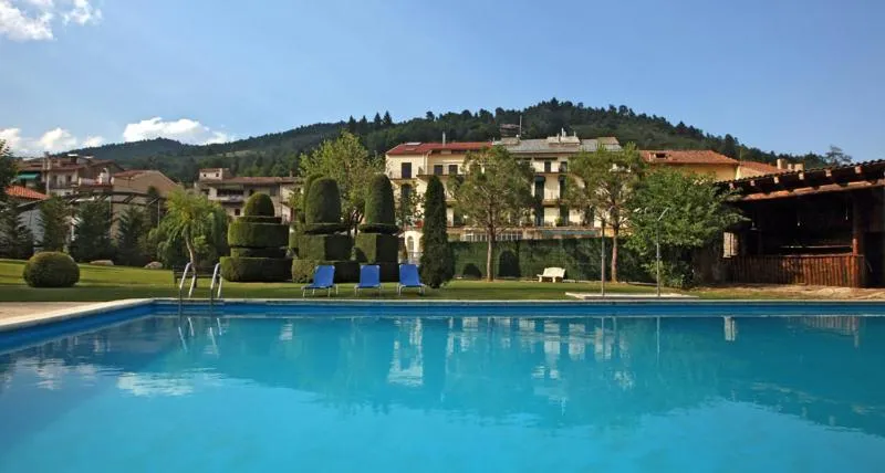 Pool view in Hotel de Camprodón