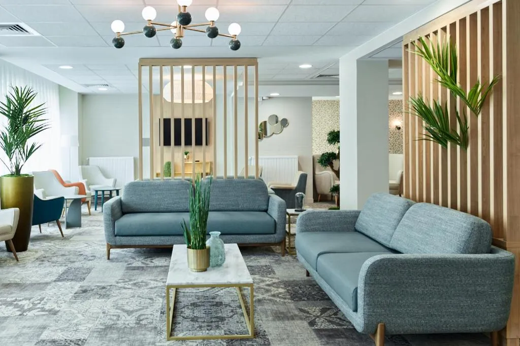 Property building in Zenao Appart'hôtels Suresnes