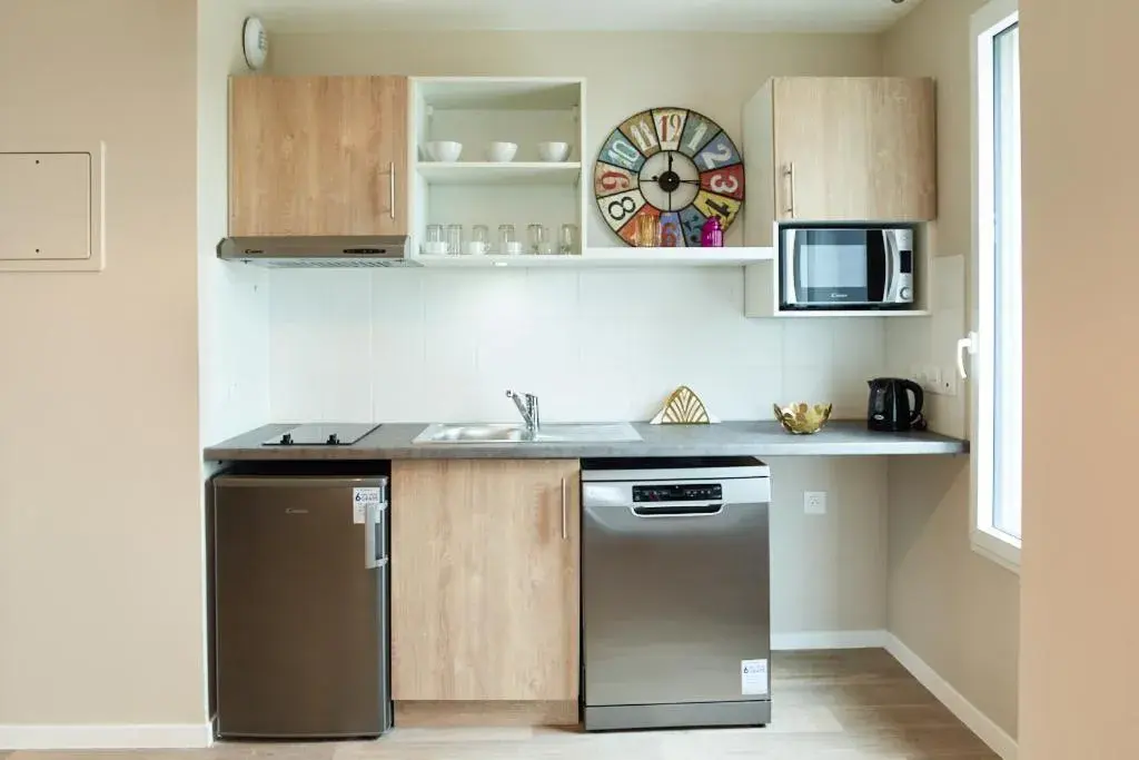 Studio in Zenao Appart'hôtels Suresnes Studio in Zenao Appart'hôtels Suresnes