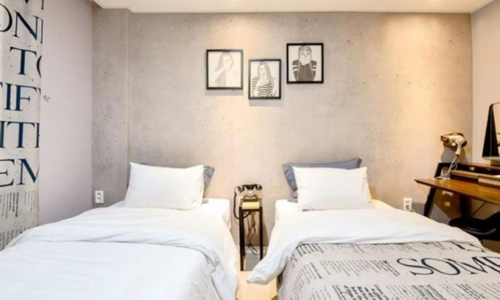 Bed in Changwon Dean Hotel