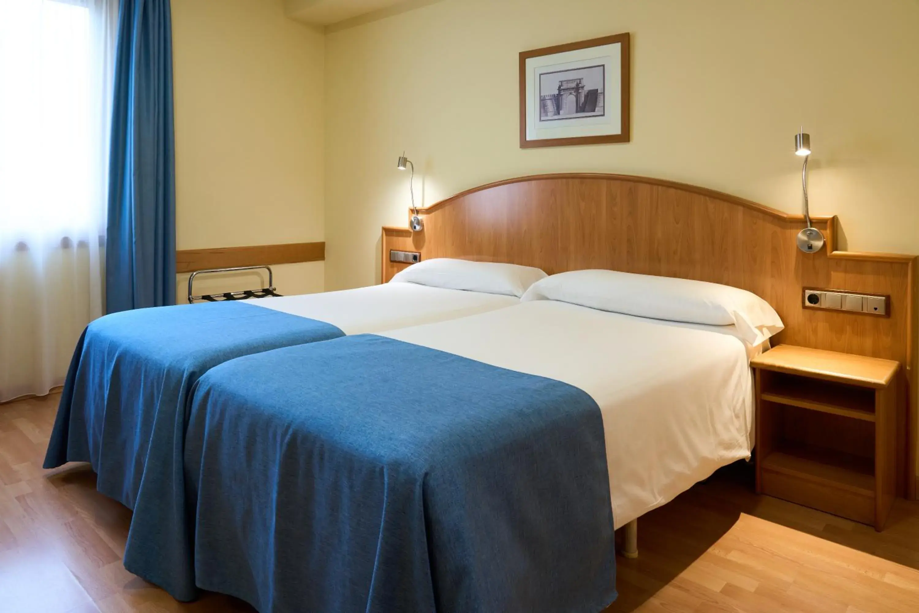 Bed in II Castillas Madrid Bed in II Castillas Madrid