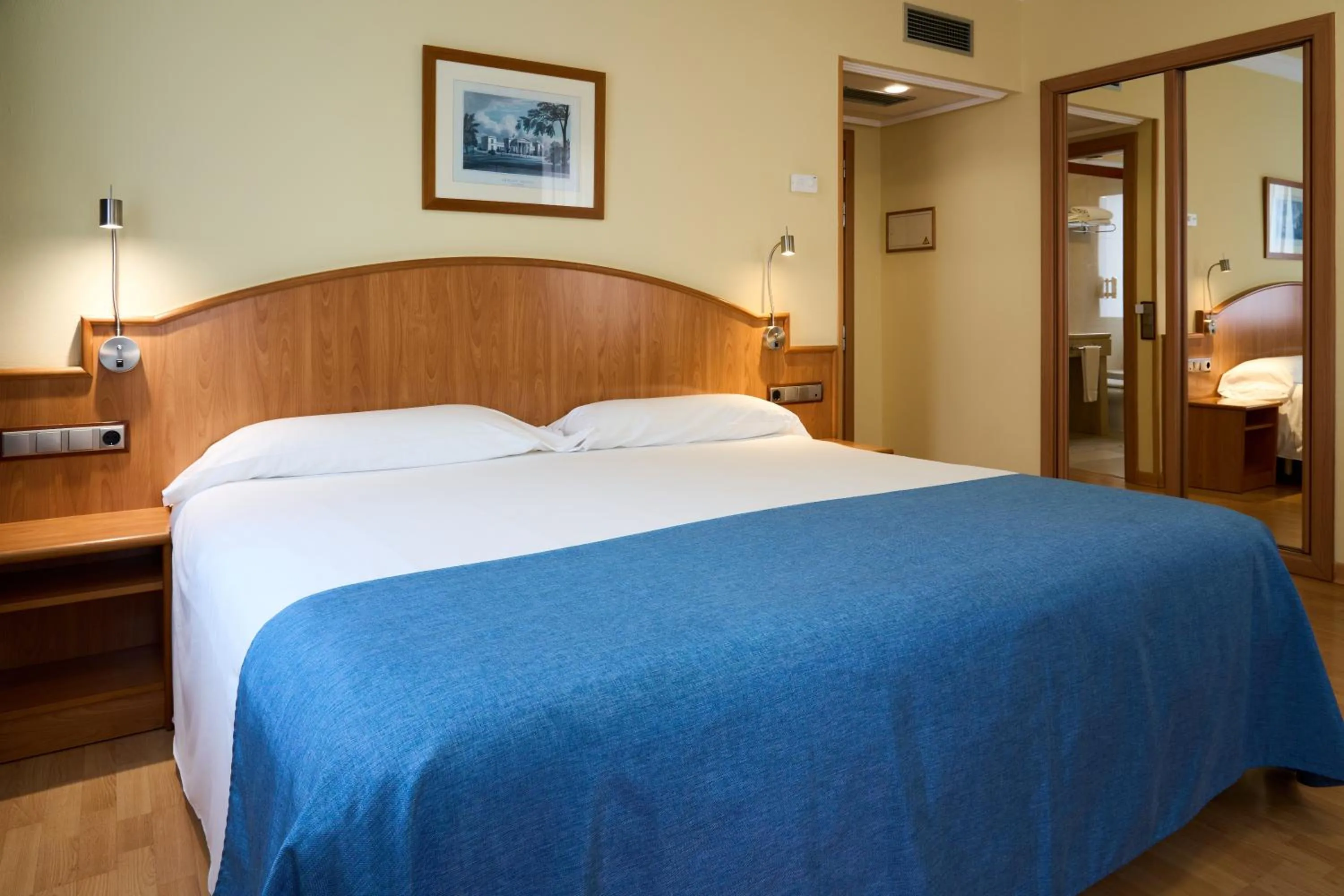 Bed in II Castillas Madrid