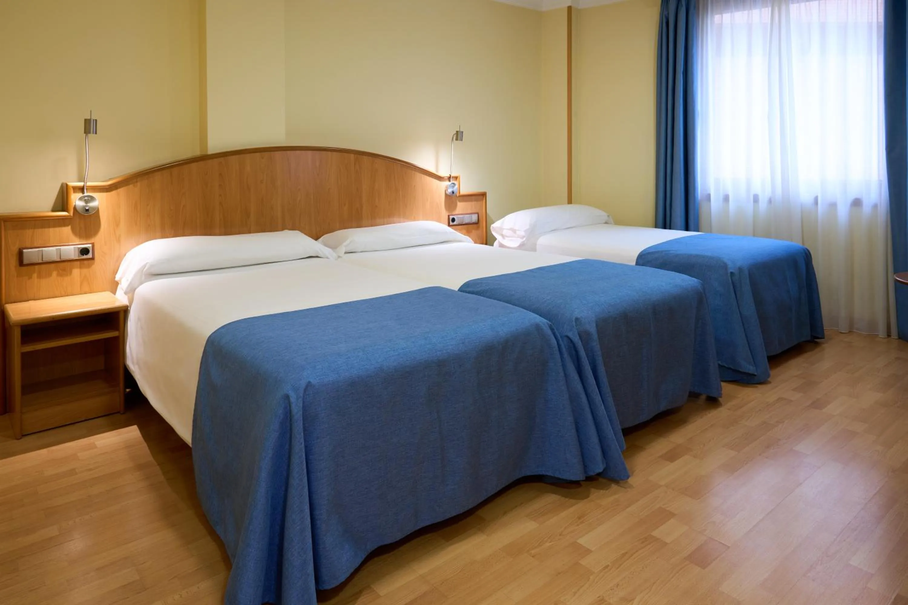 Bed in II Castillas Madrid