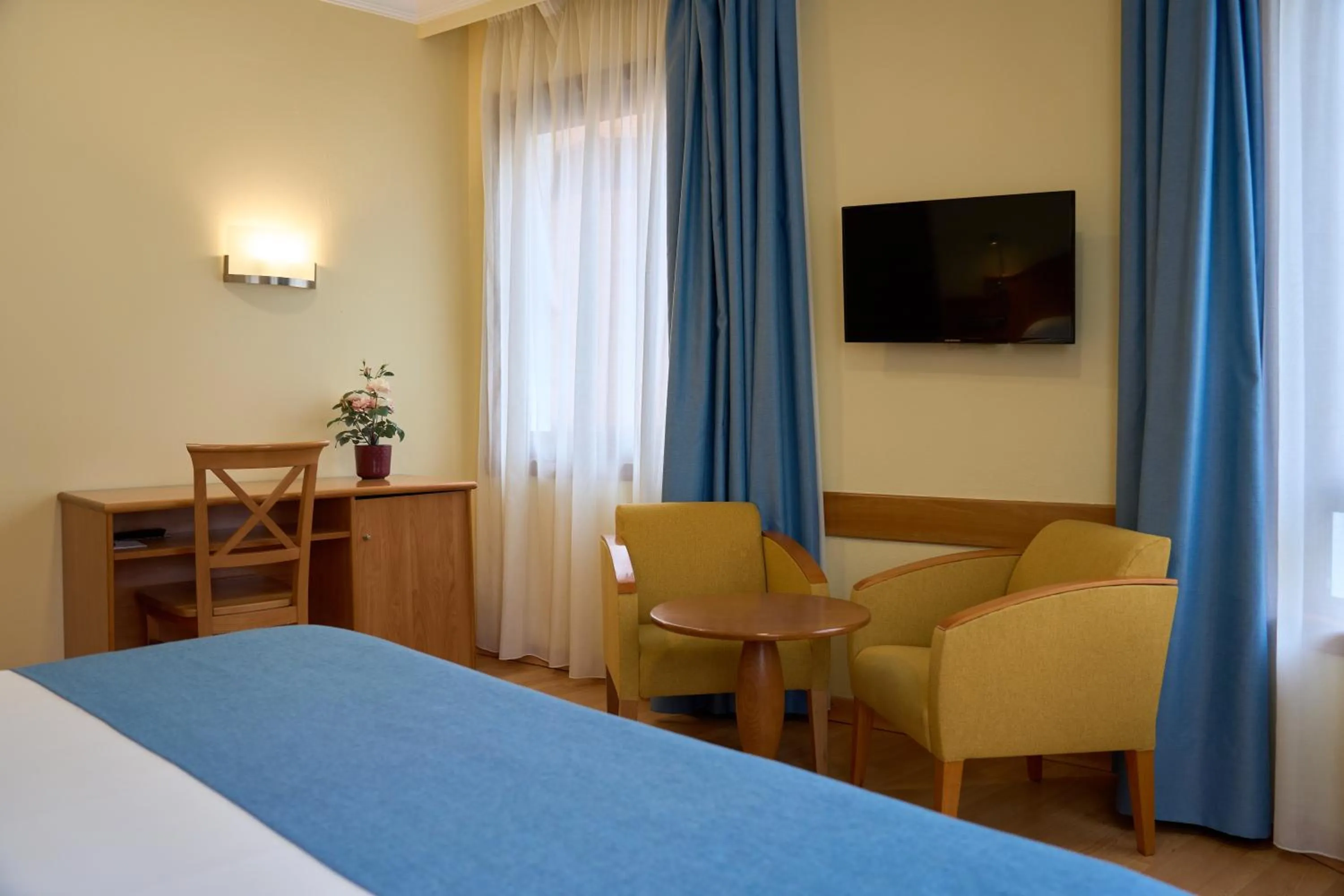 Bed in II Castillas Madrid