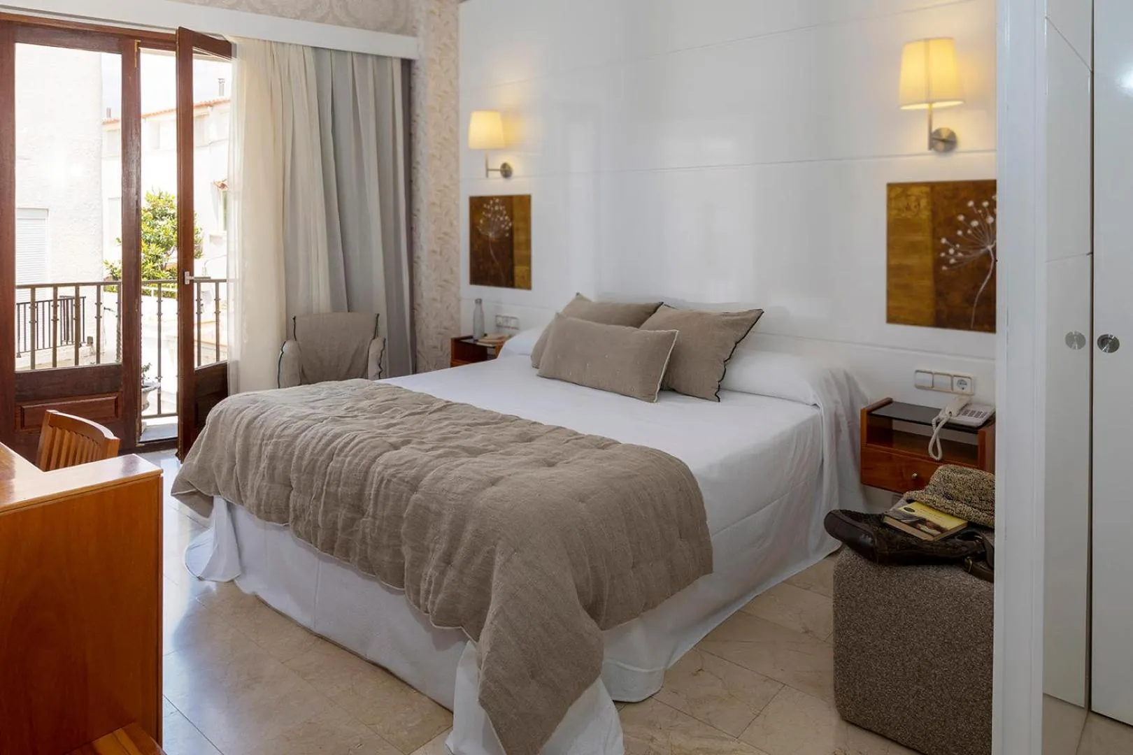 Bed in Hotel Spa Porto Cristo