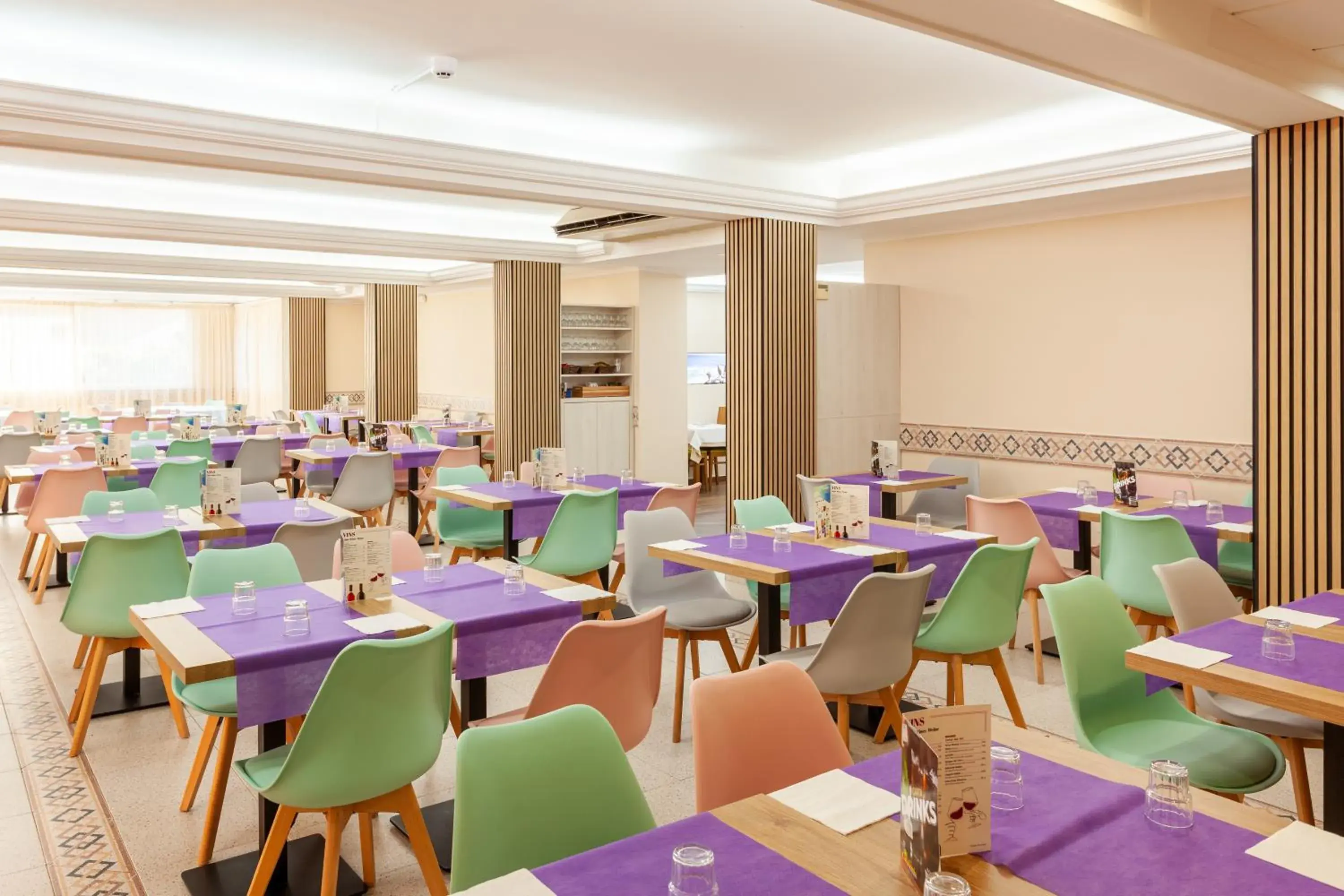 Restaurant/places to eat in Checkin Catalonia Restaurant/places to eat in Checkin Catalonia