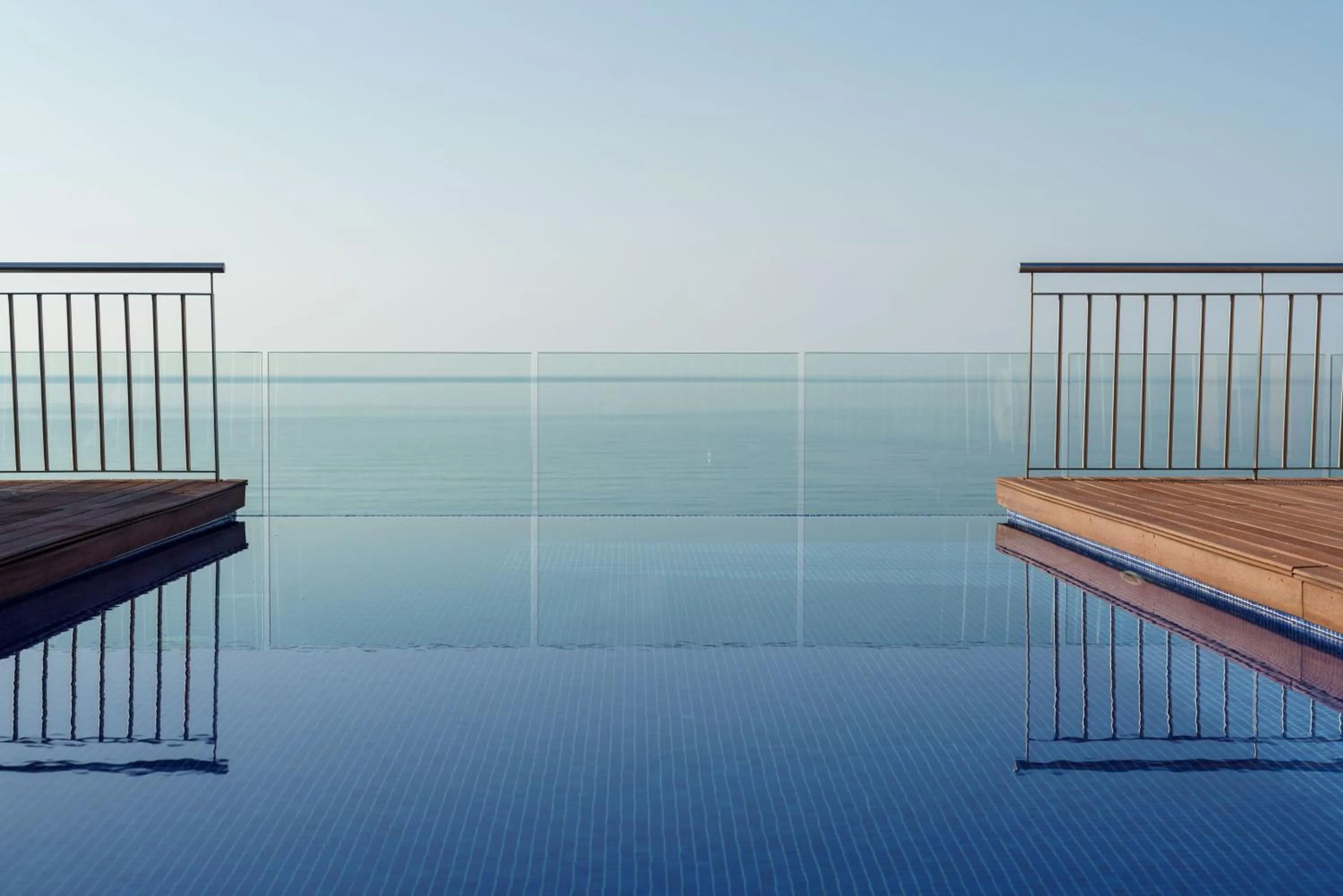 Swimming pool in Checkin Catalonia