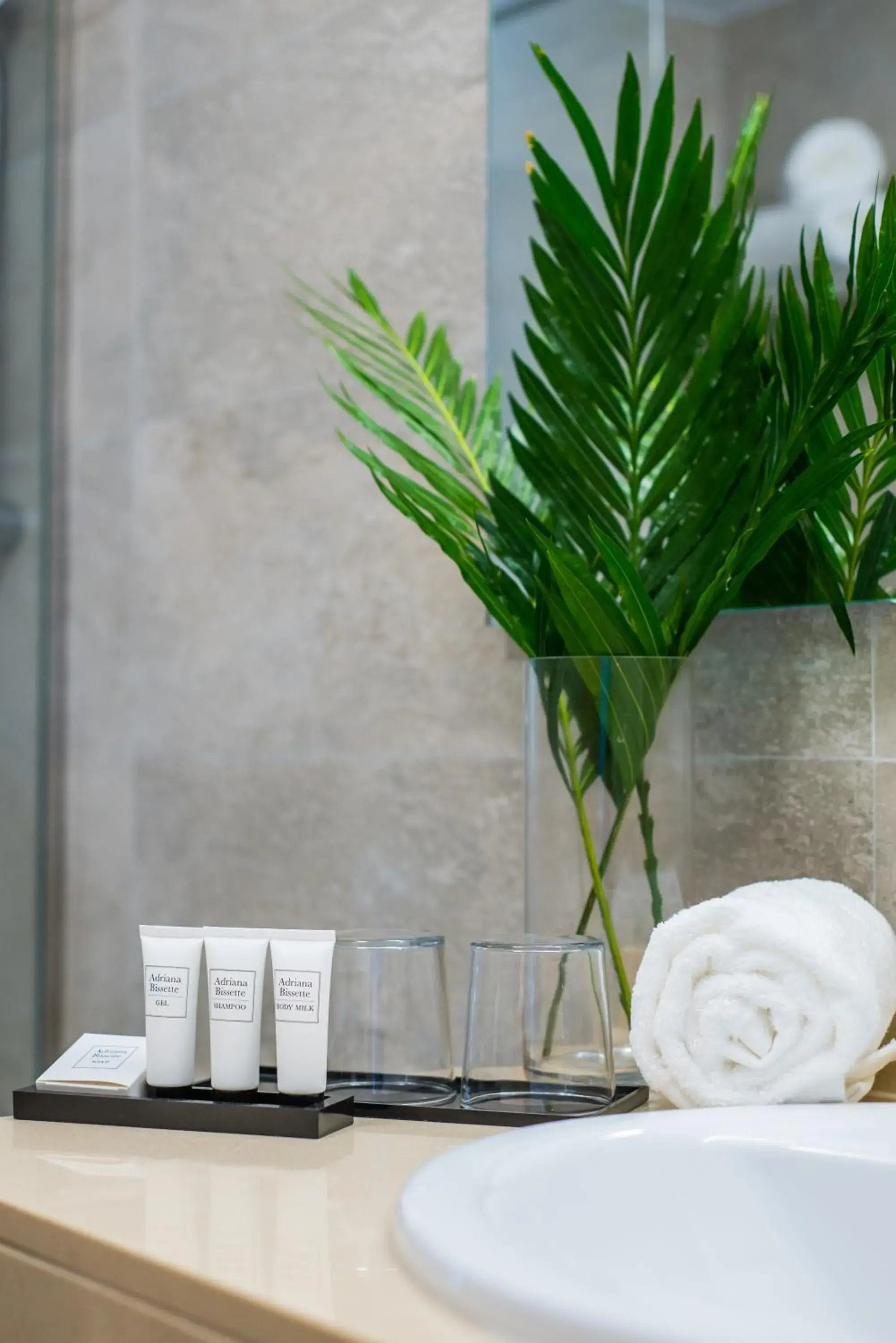 Bathroom in Dunas Club - Hotel & Apartamentos Bathroom in Dunas Club - Hotel & Apartamentos