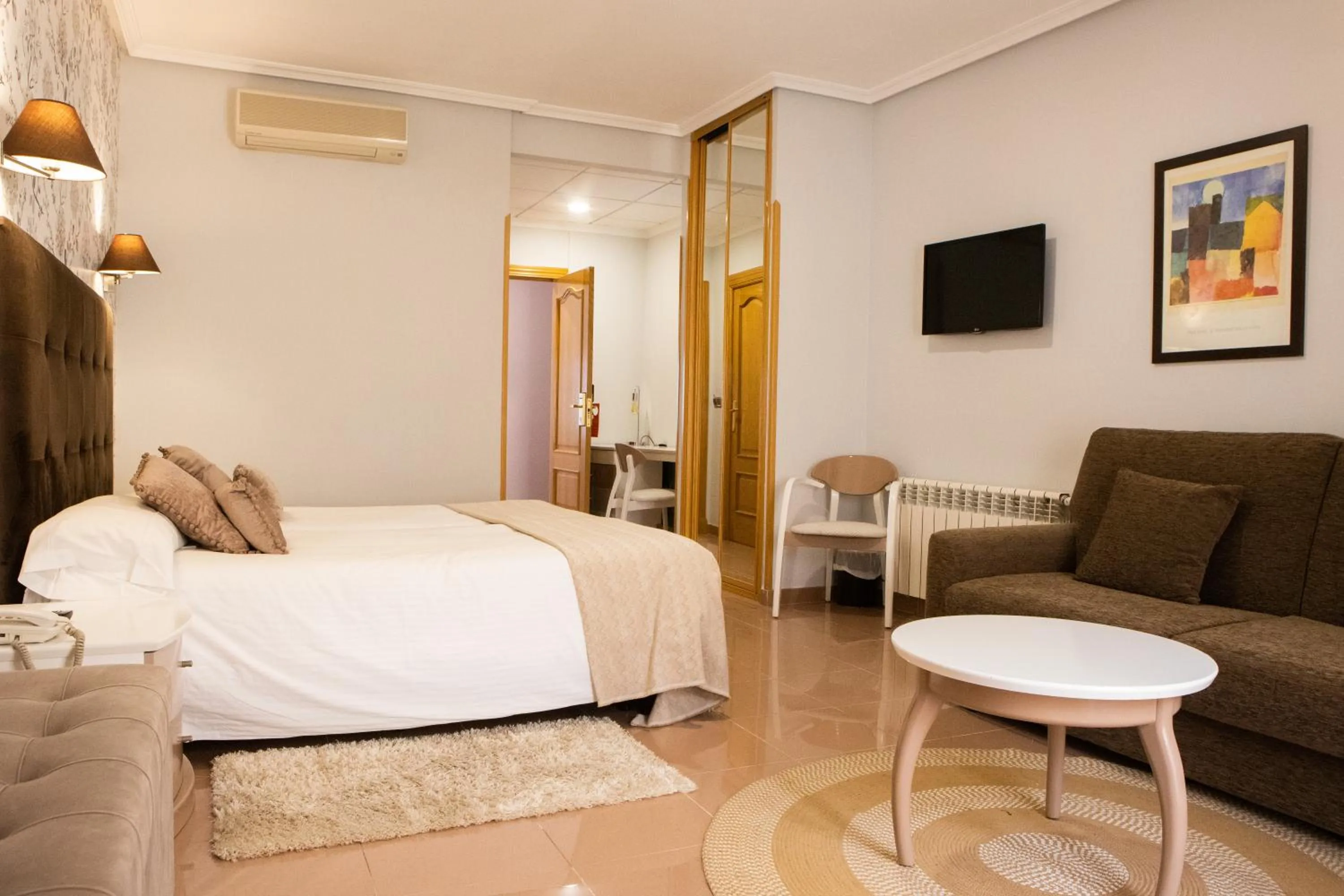 Photo of the whole room, Bed in Hotel Las Moradas