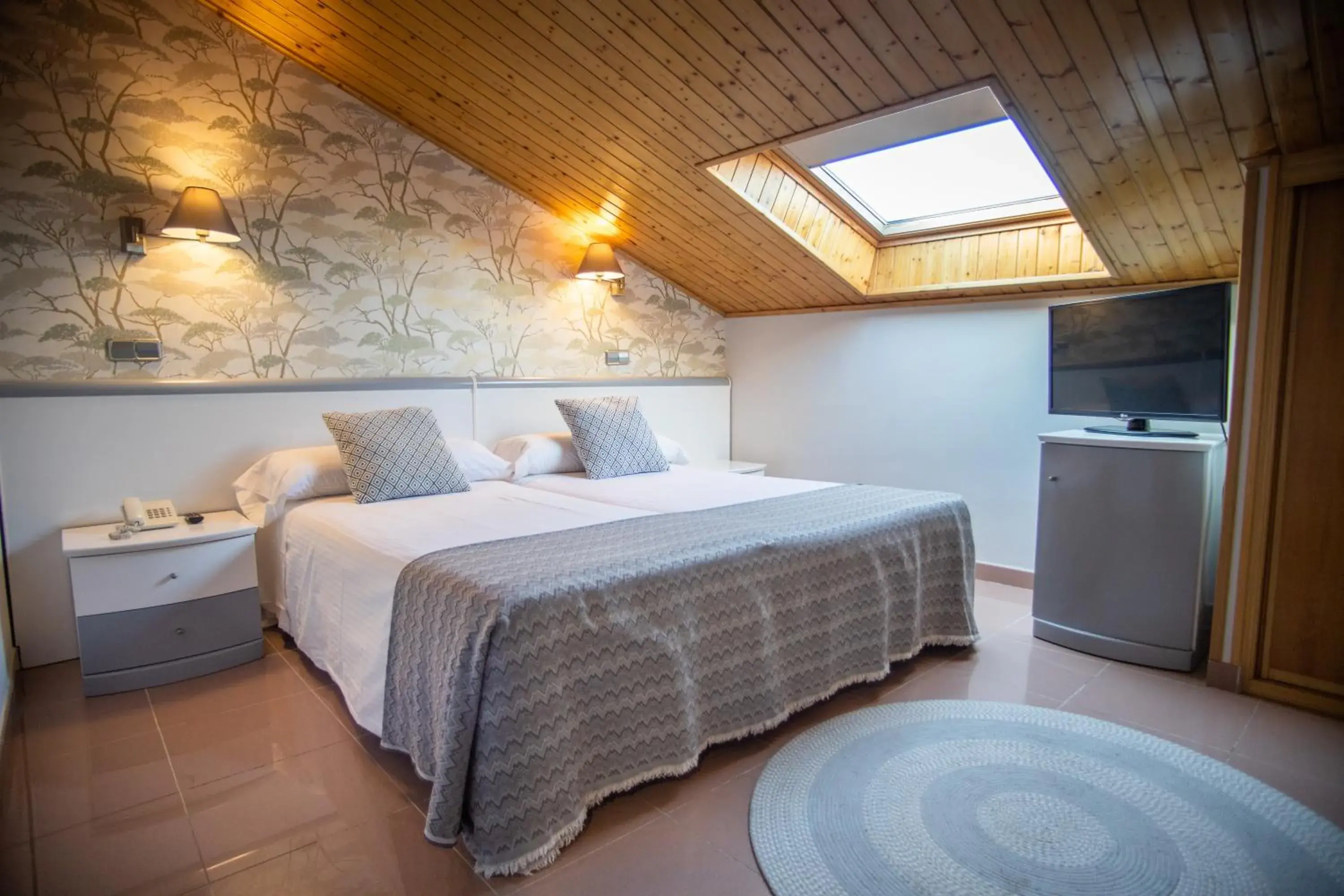 Double Room - Attic in Hotel Las Moradas Double Room - Attic in Hotel Las Moradas