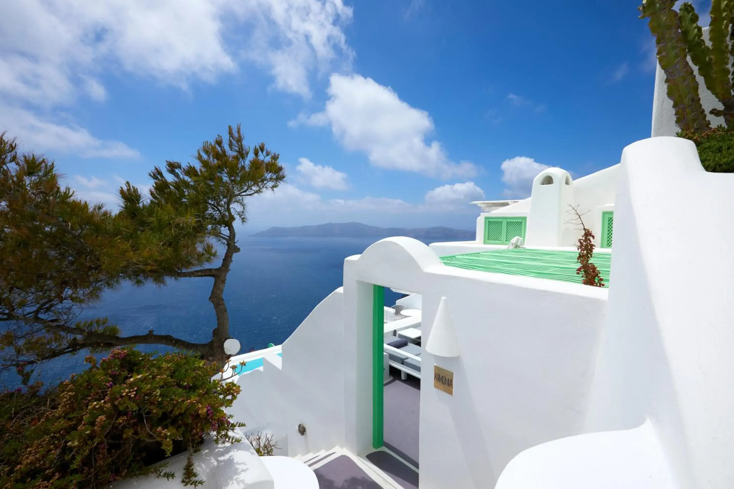 Facade/entrance in Dreams Luxury Suites Facade/entrance in Dreams Luxury Suites