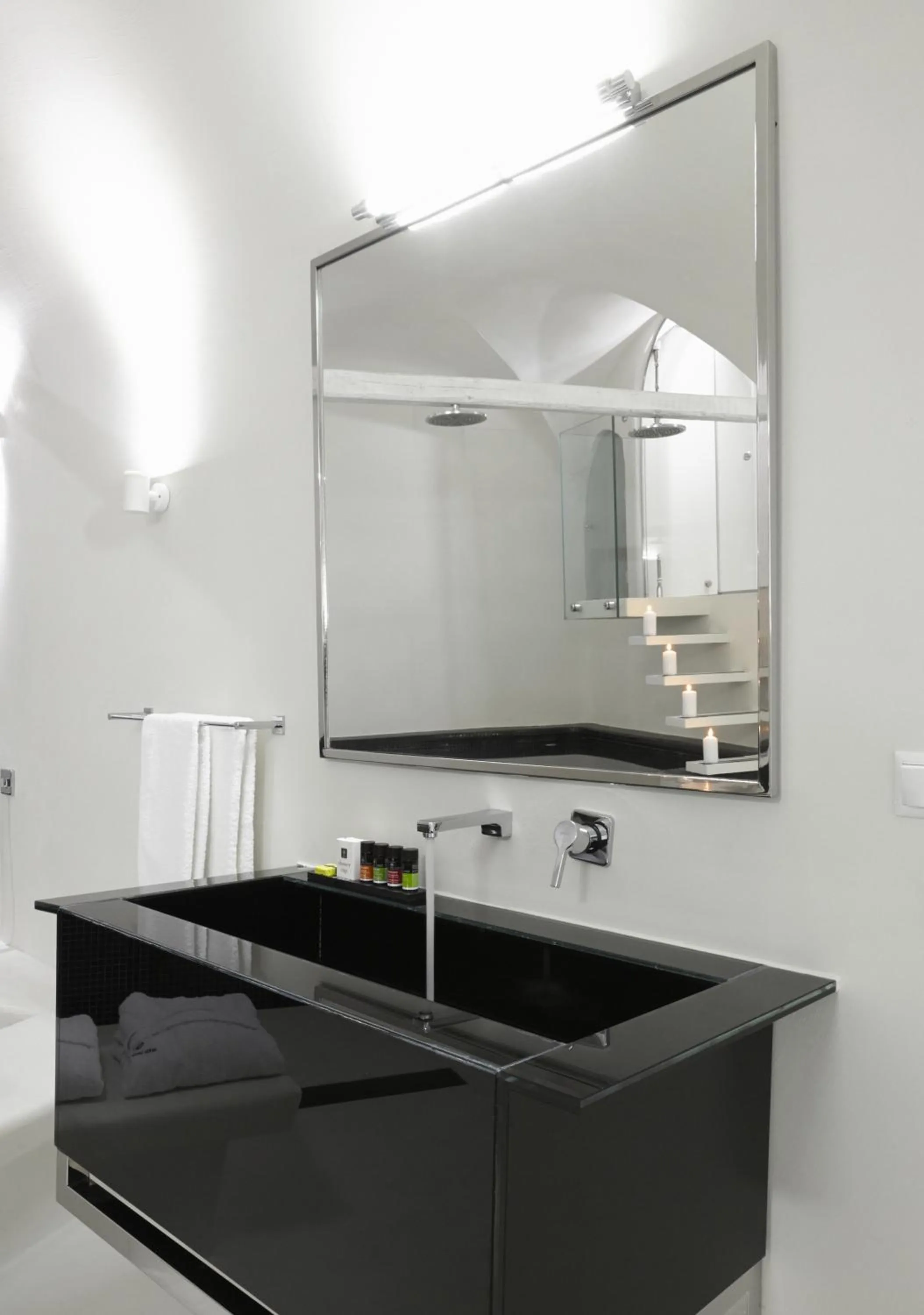 Bathroom in Dreams Luxury Suites