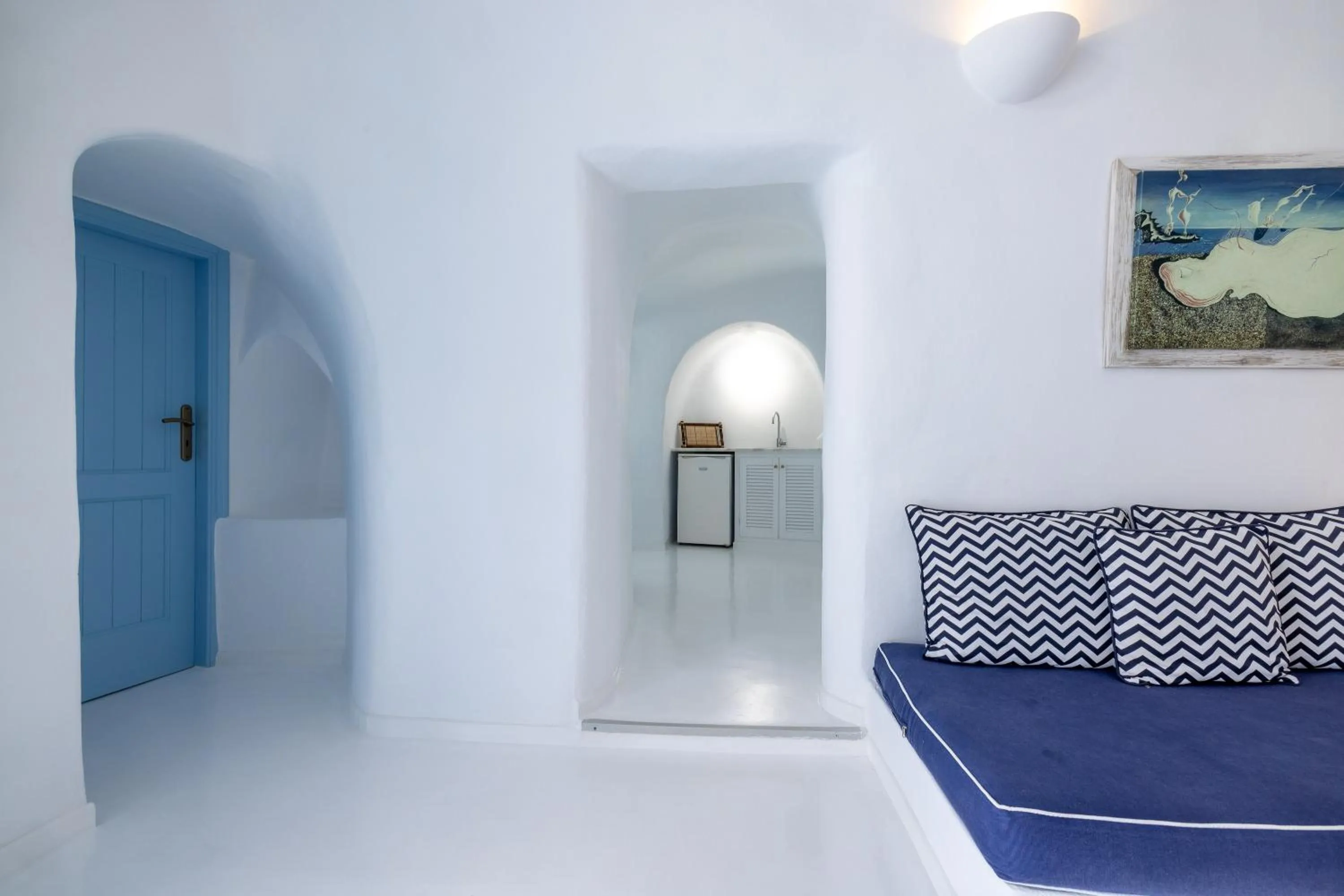 Living room, Bed in Dreams Luxury Suites