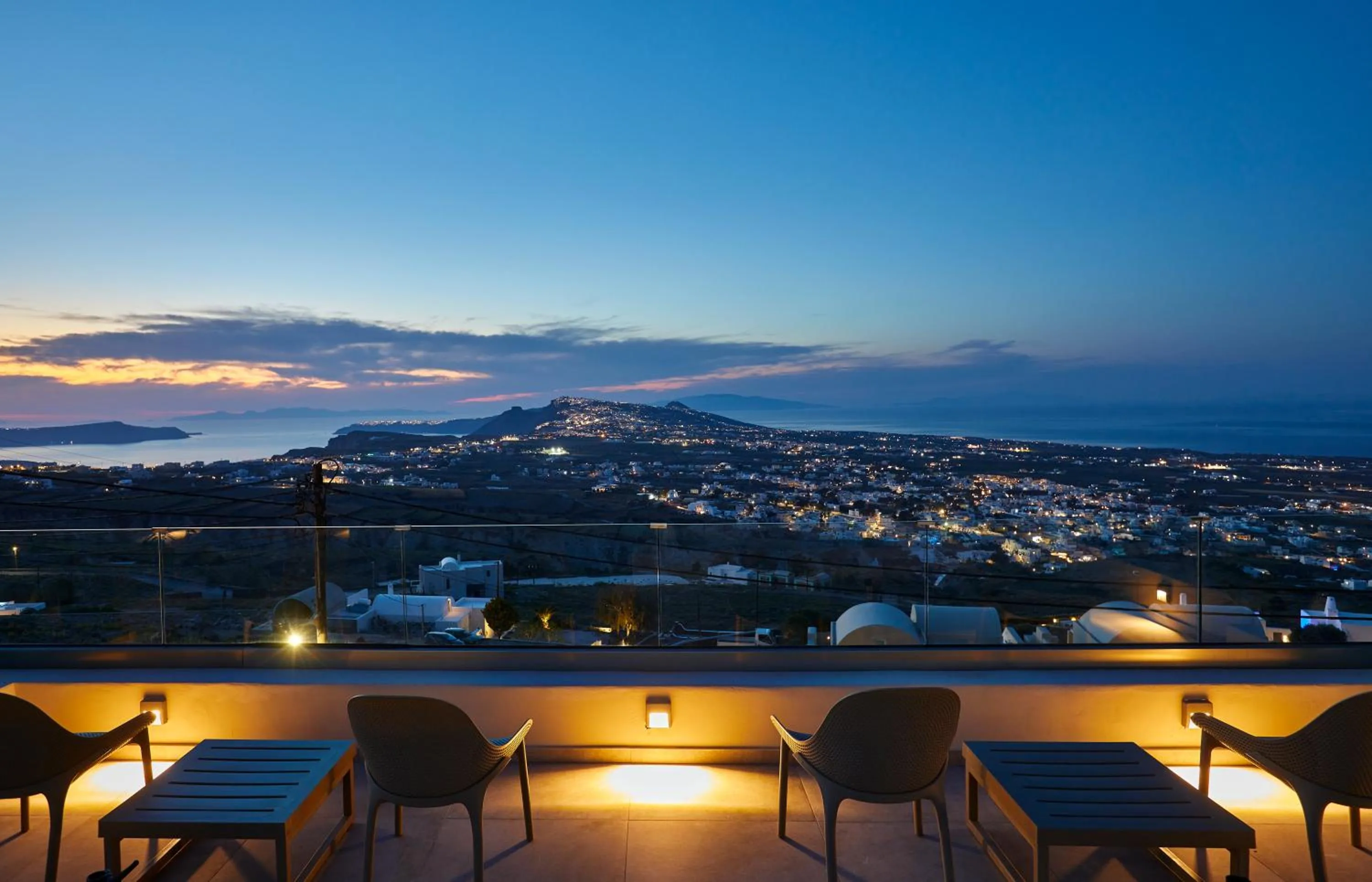 Mayu Suites