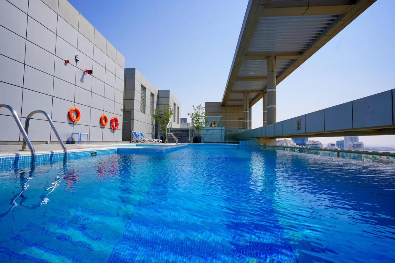  in Unique 1BR Apartment in Sport City