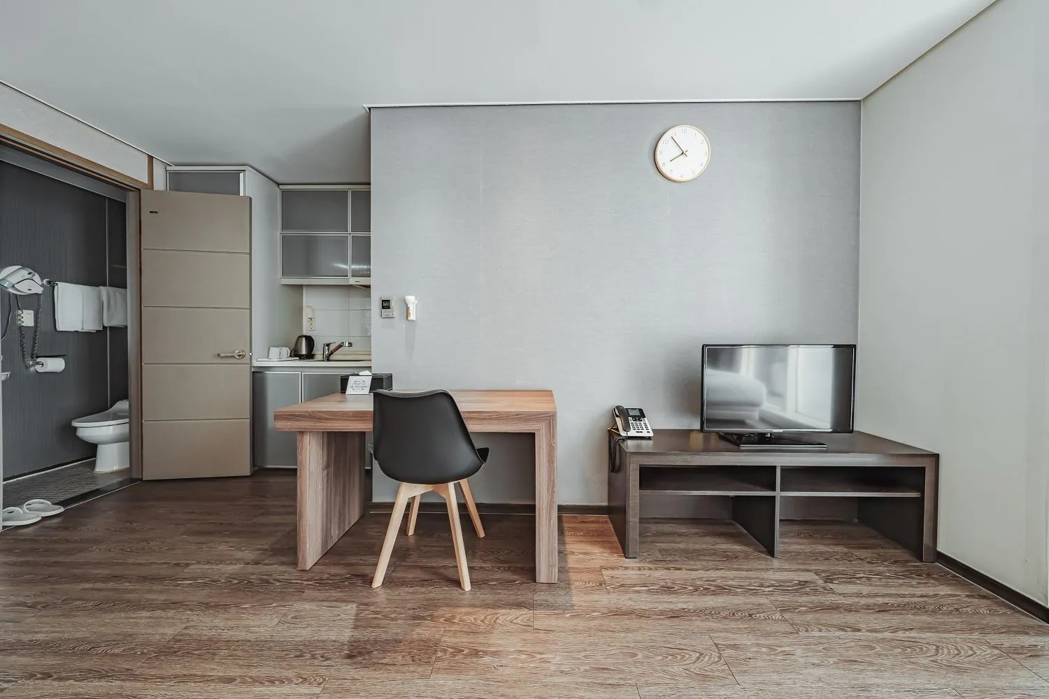 Brown Suites Hotel Sinchon Central