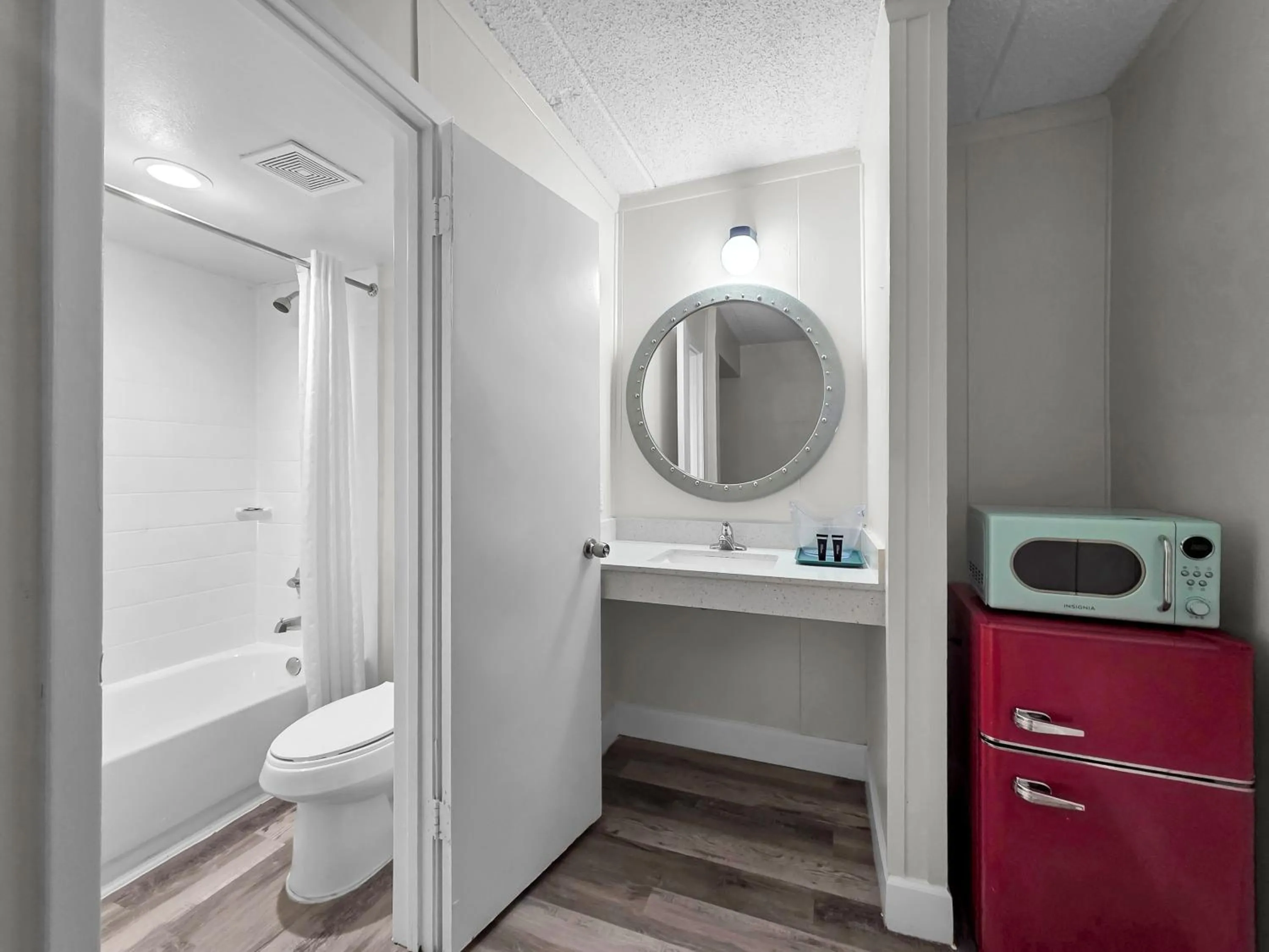 Toilet in CRYSTAL PALACE RESORT