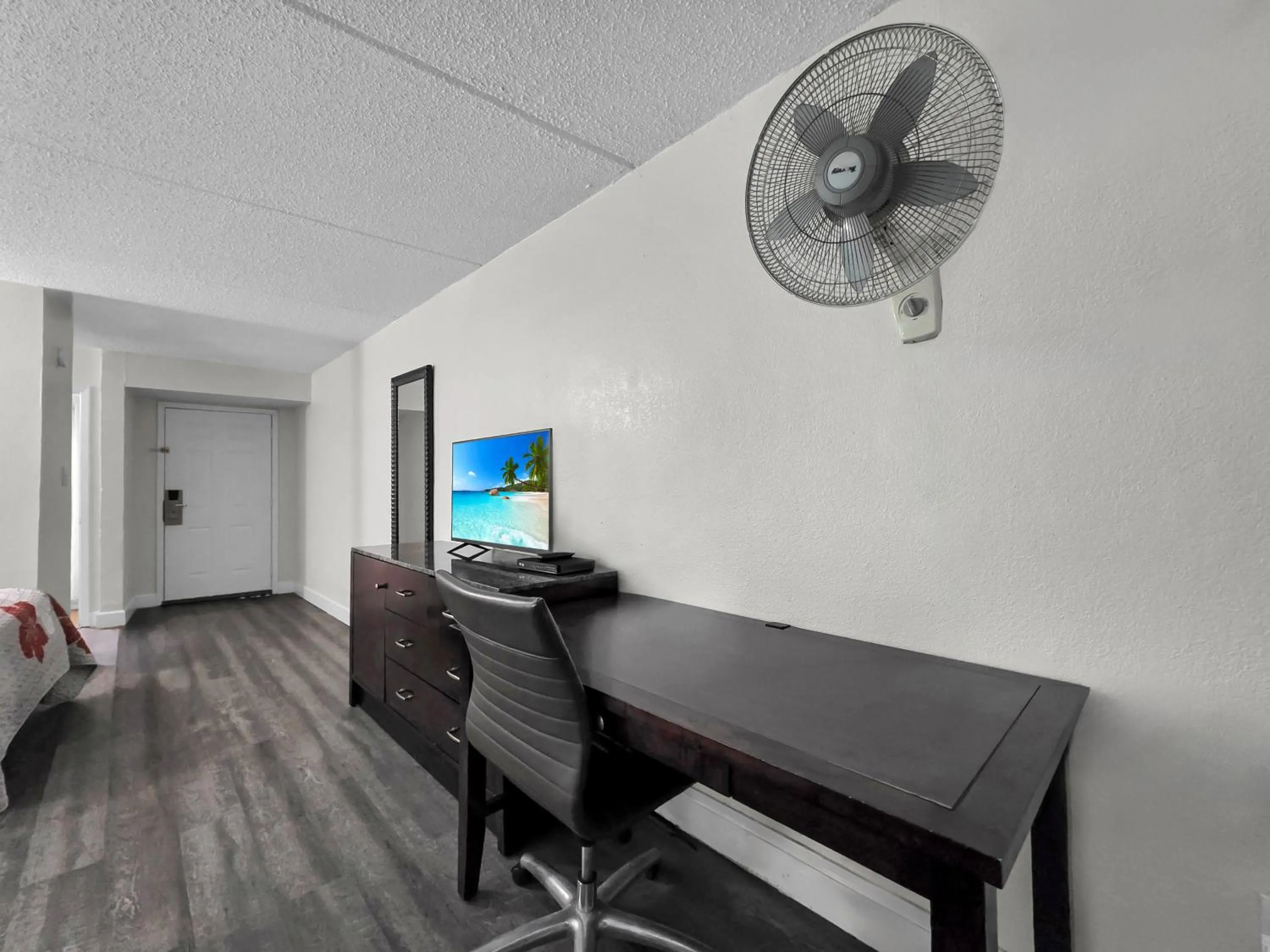 Dining area in CRYSTAL PALACE RESORT