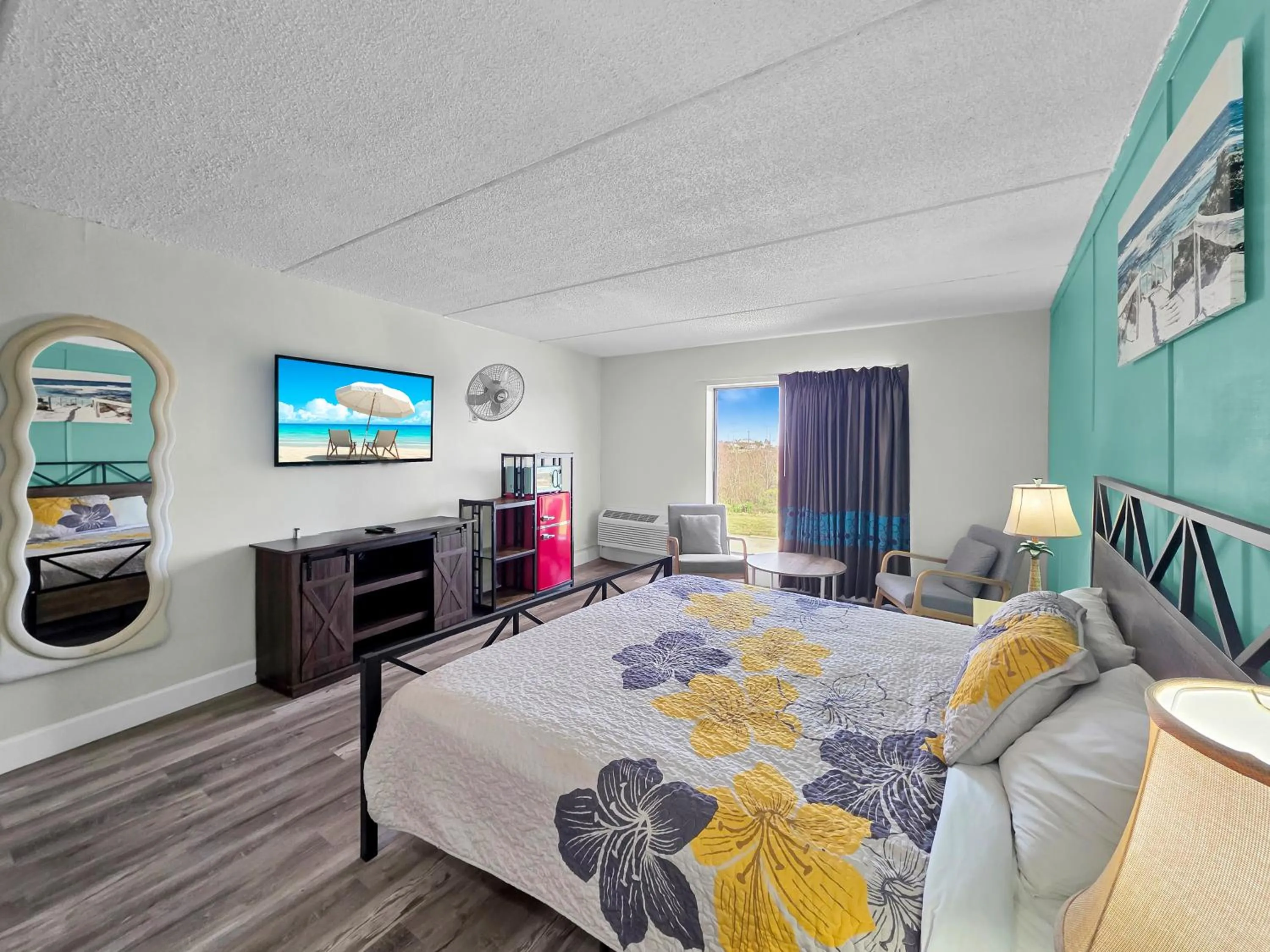 Bed in CRYSTAL PALACE RESORT