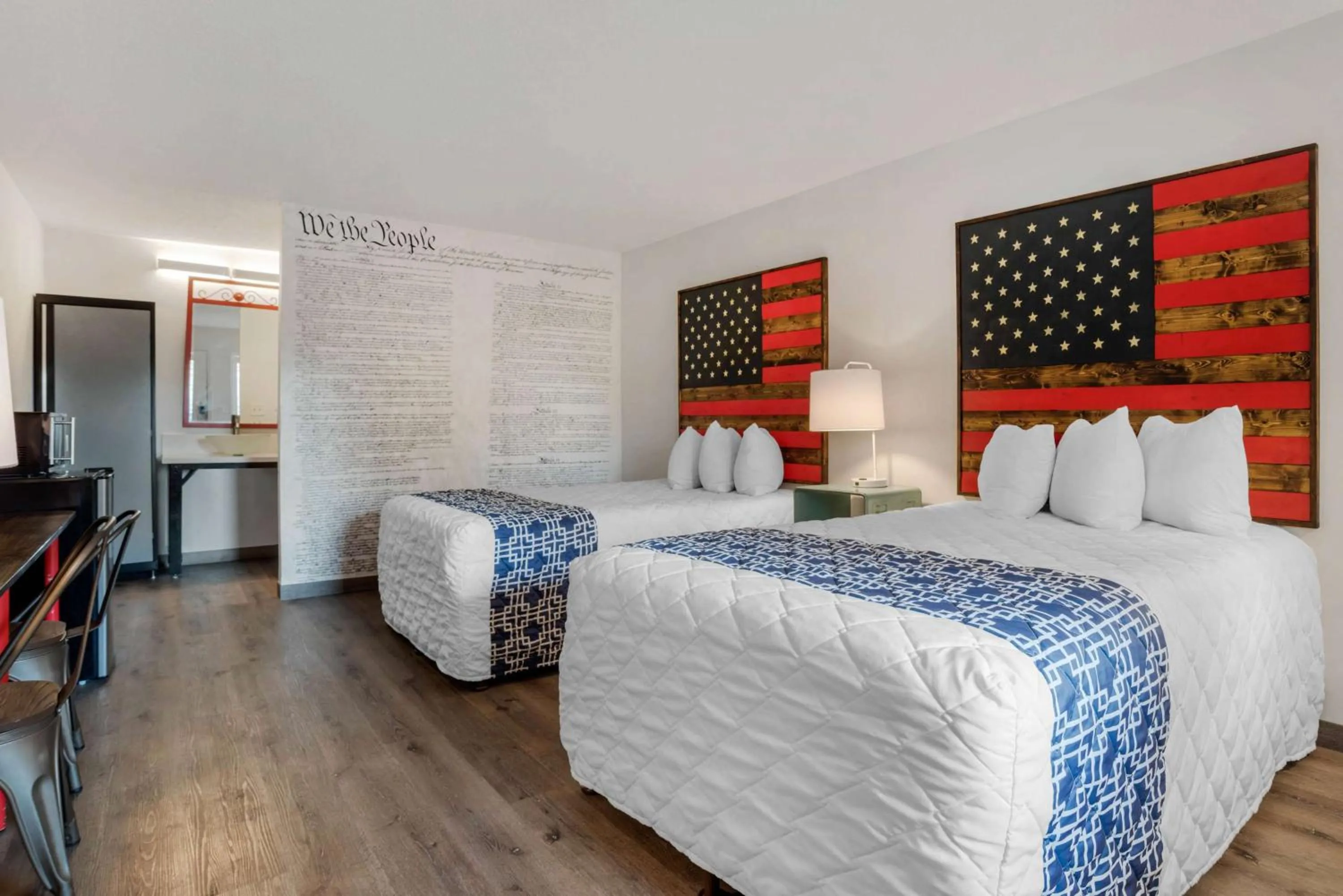 Photo of the whole room, Bed in Super 8 by Wyndham Daleville-Fort Novosel