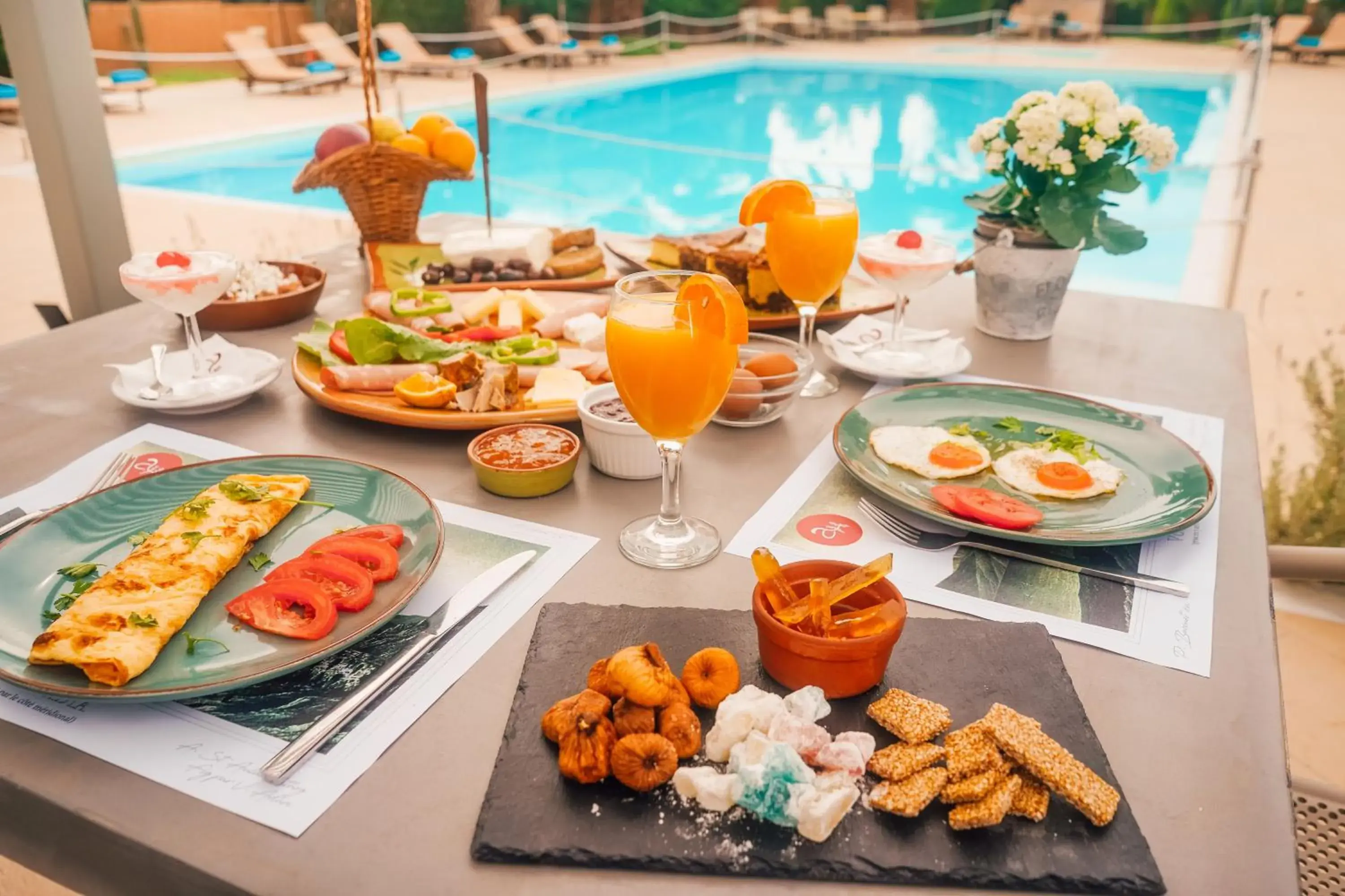 Food in Apollo Resort Art Hotel Food in Apollo Resort Art Hotel