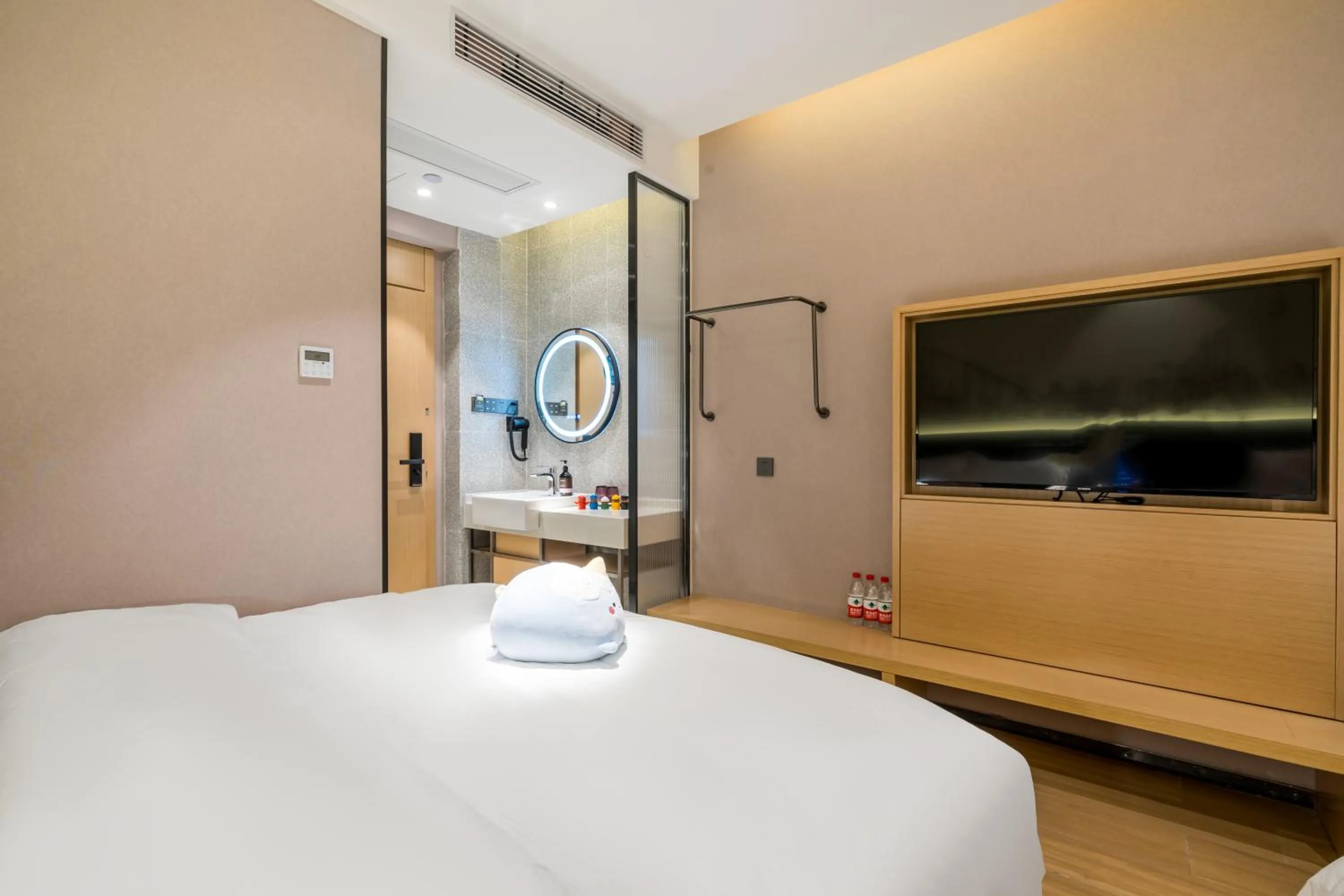 Bed in Meego Smart Select Hotel