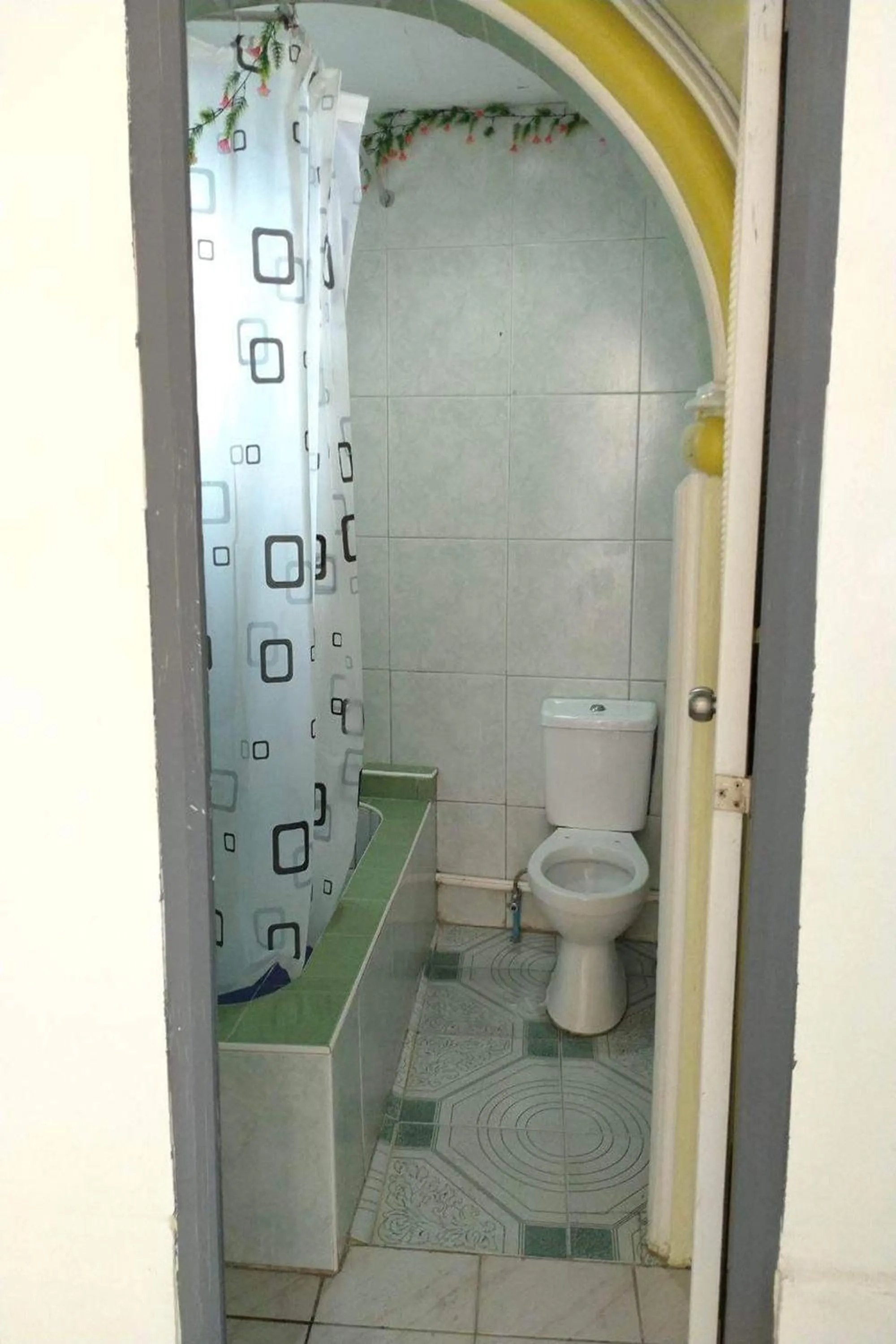 Bathroom in Istroberi Inn Palawan near Airport