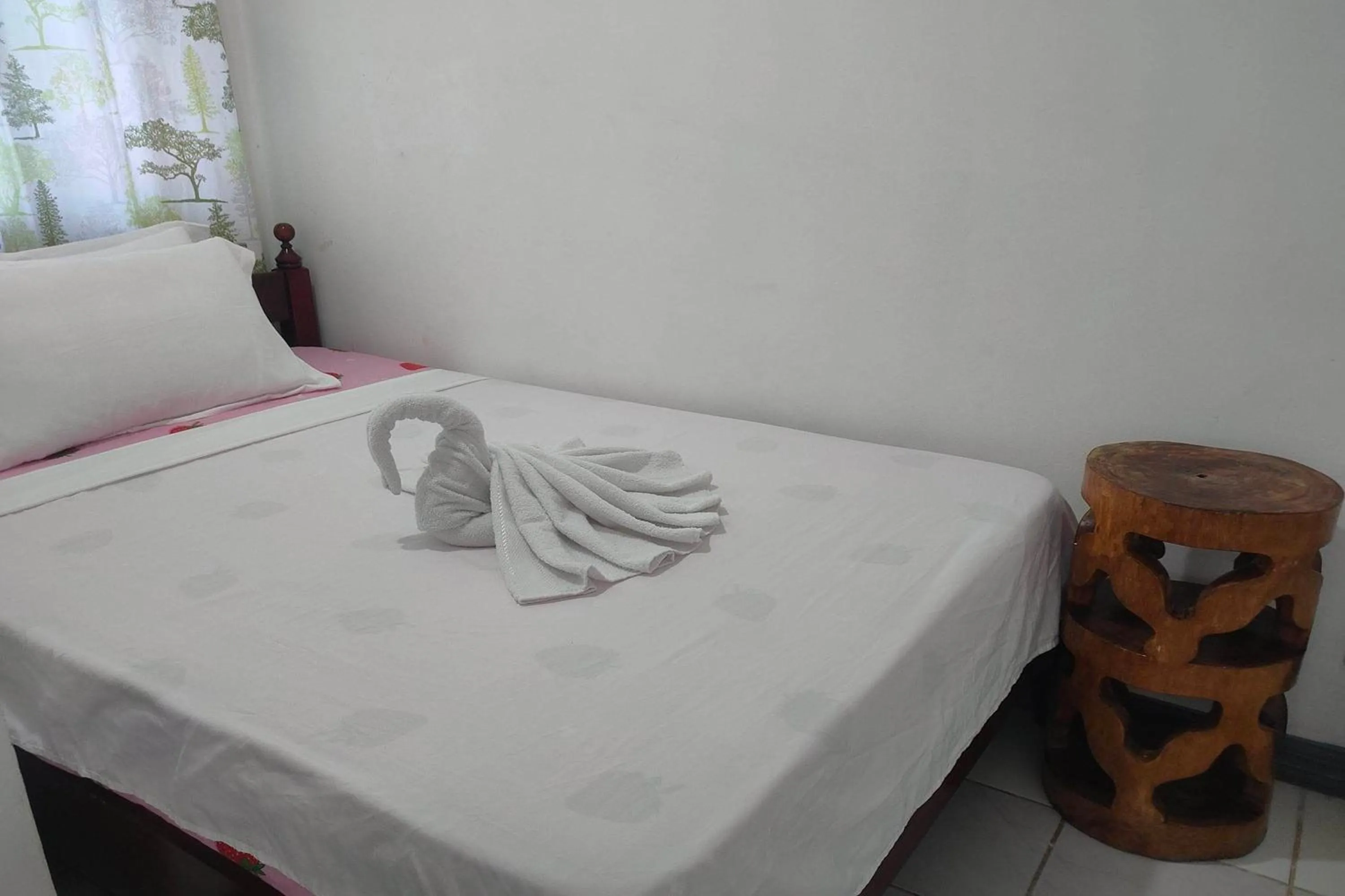 Bed in Istroberi Inn Palawan near Airport