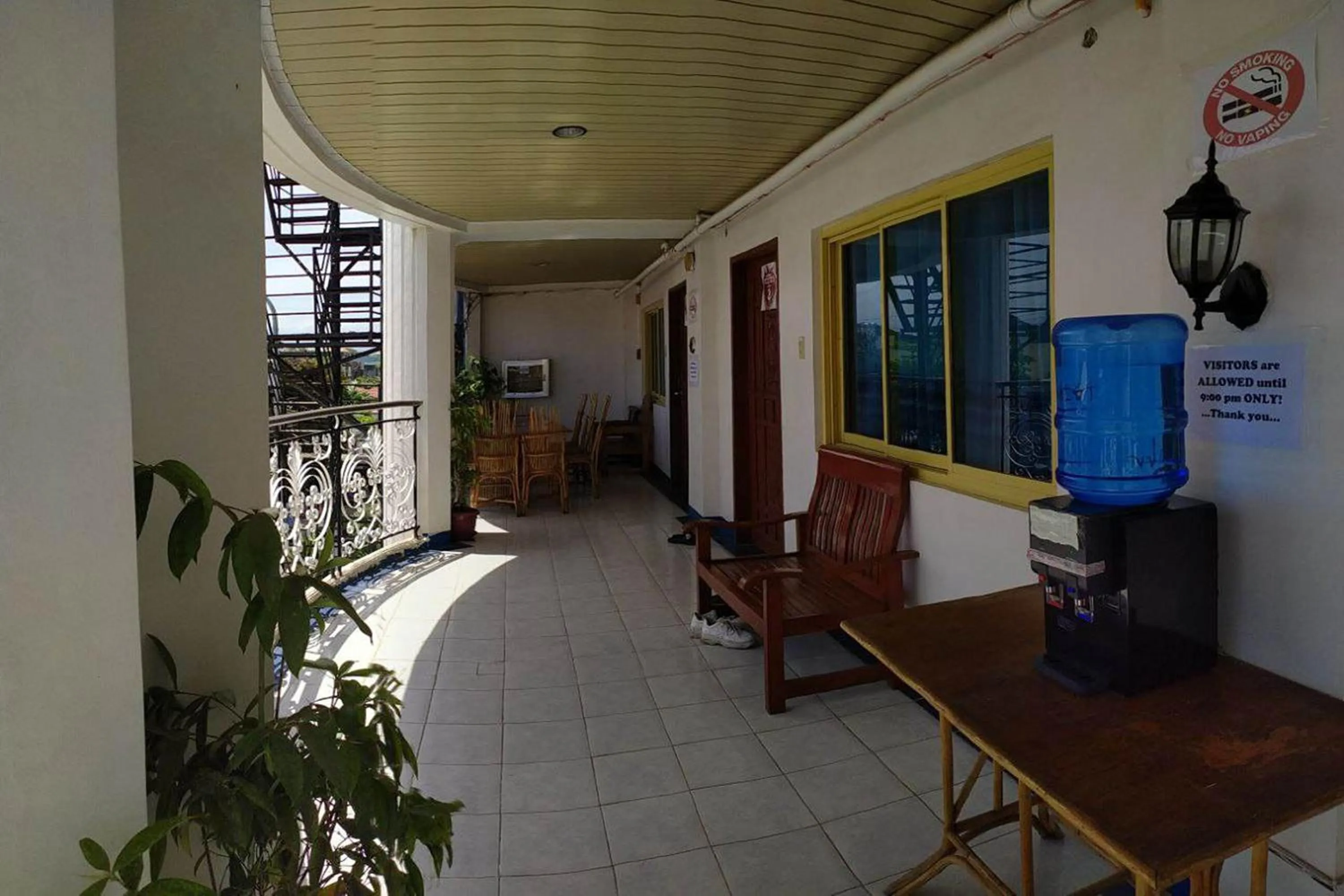 Living room in Istroberi Inn Palawan near Airport