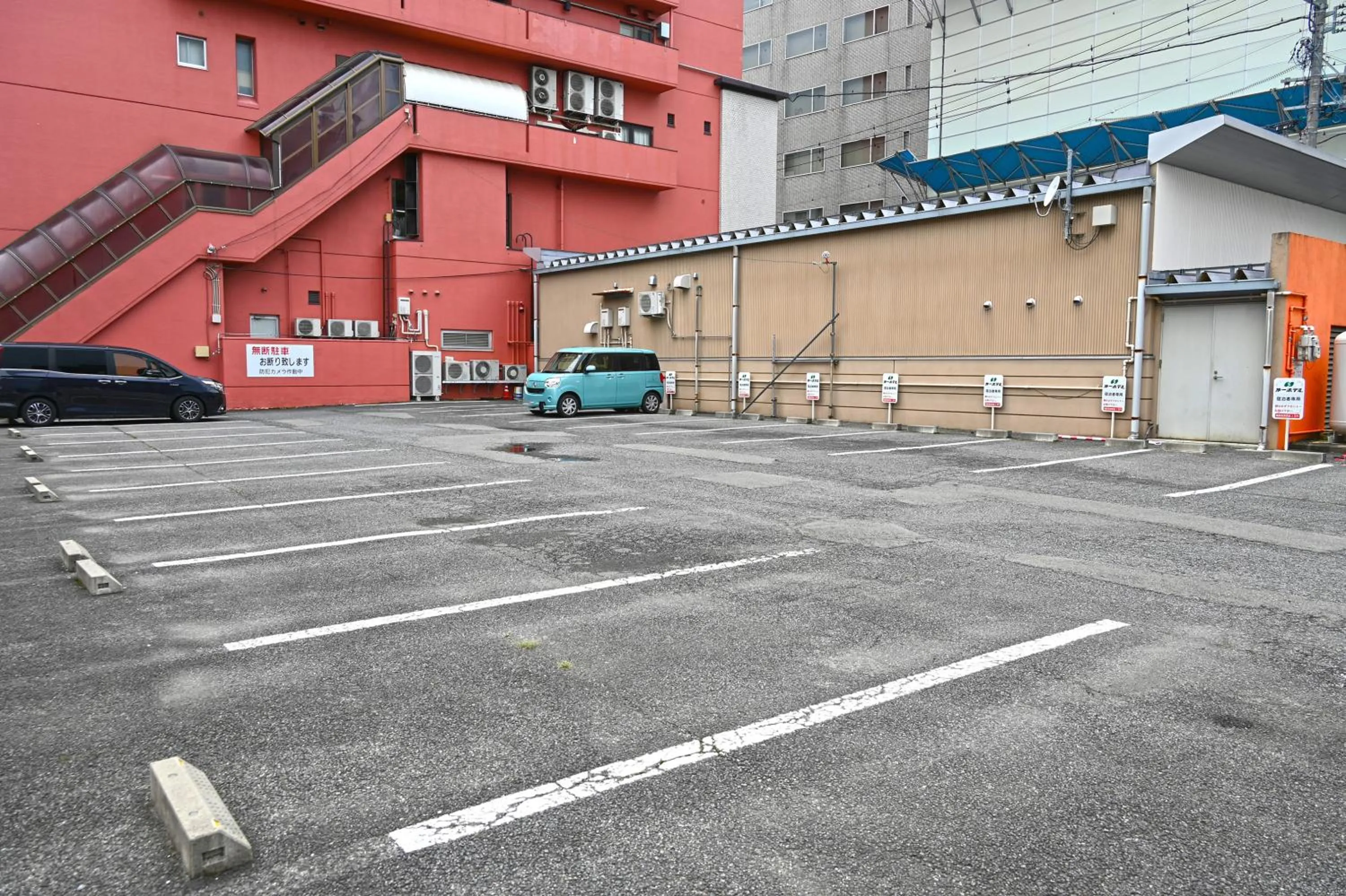 Parking in Nagano Daiichi Hotel
